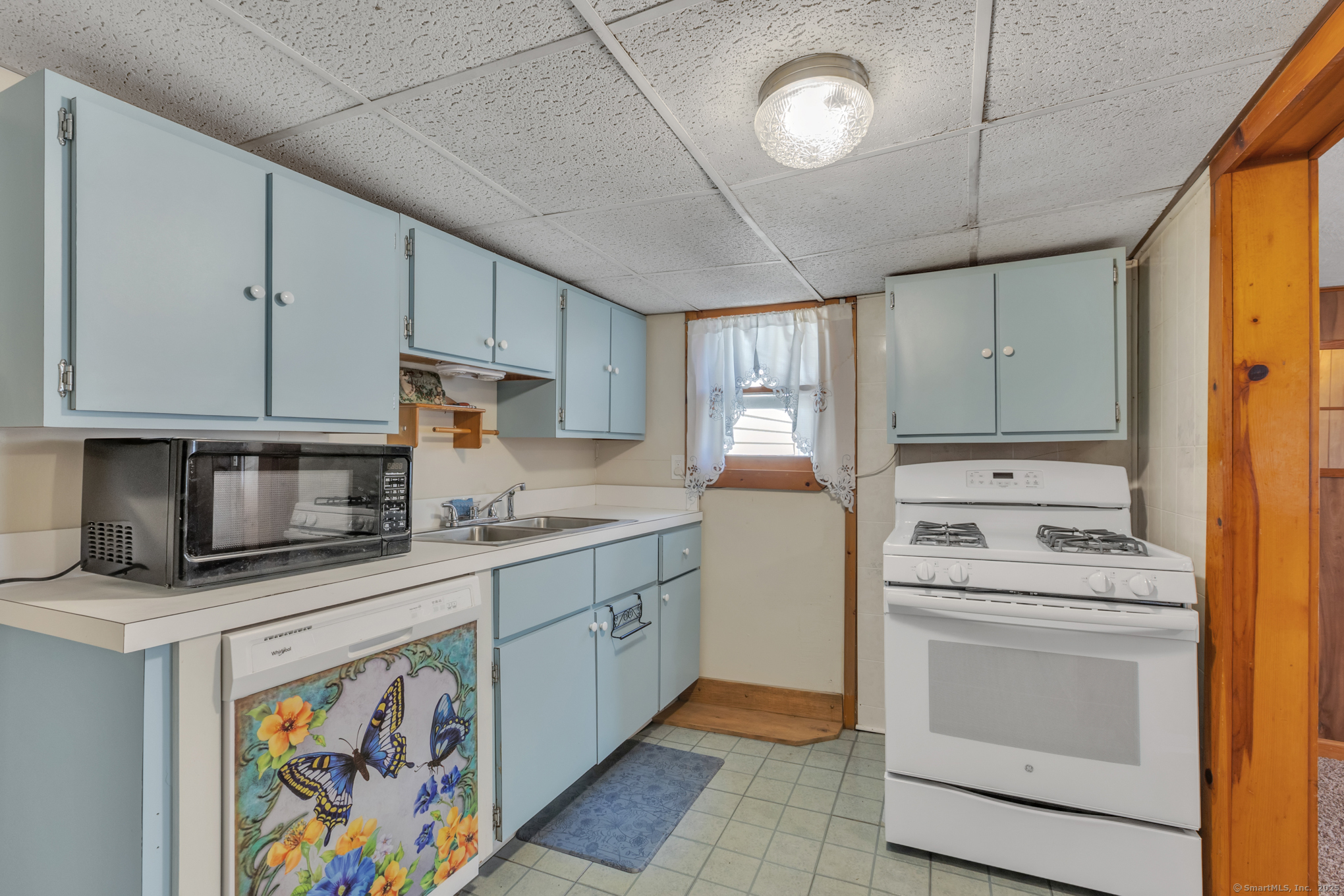 39 Johnson Cove Road
