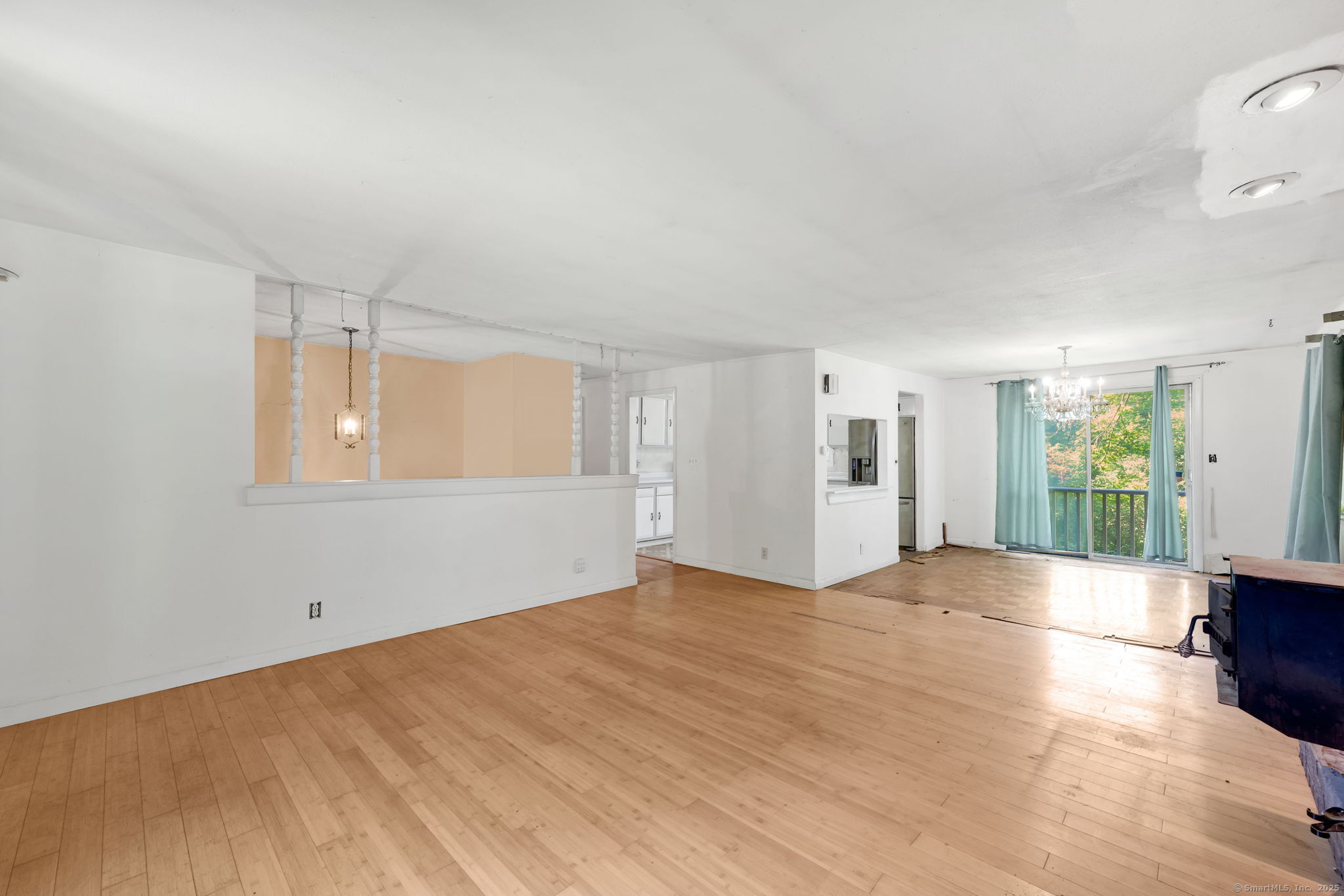 751 West Avon Road