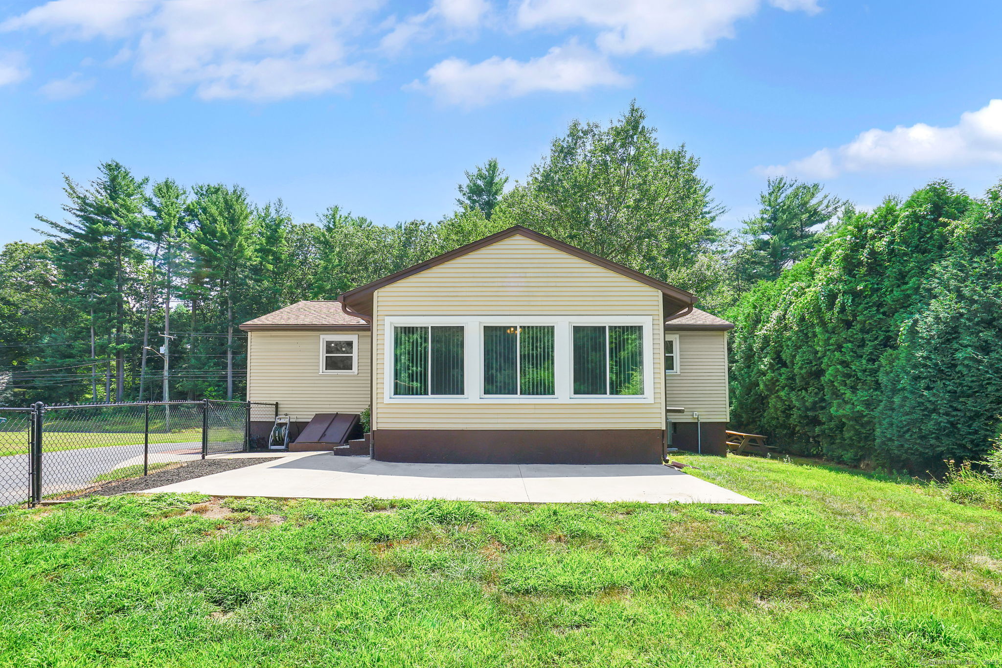 293 Brainard Road