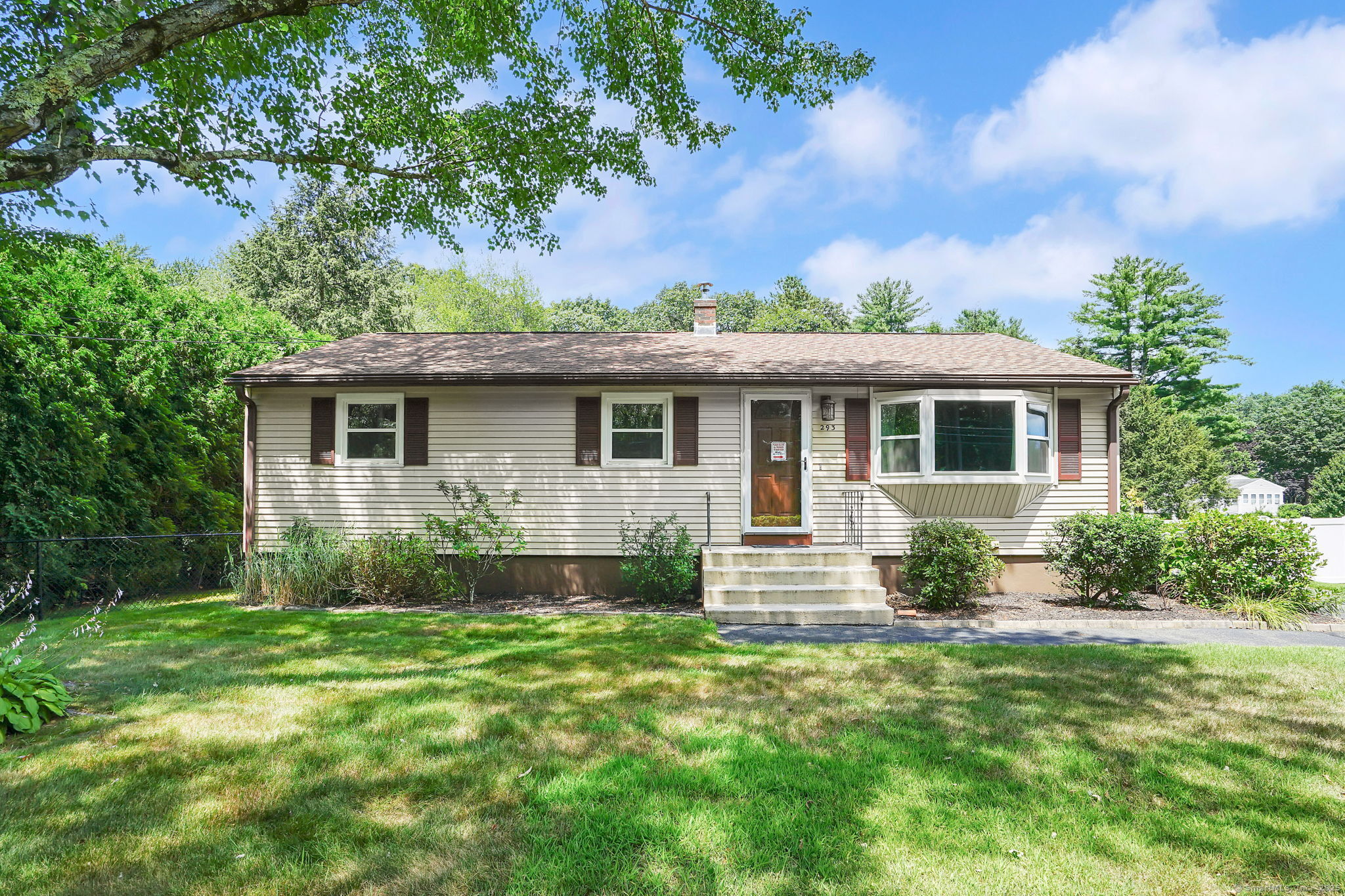 293 Brainard Road