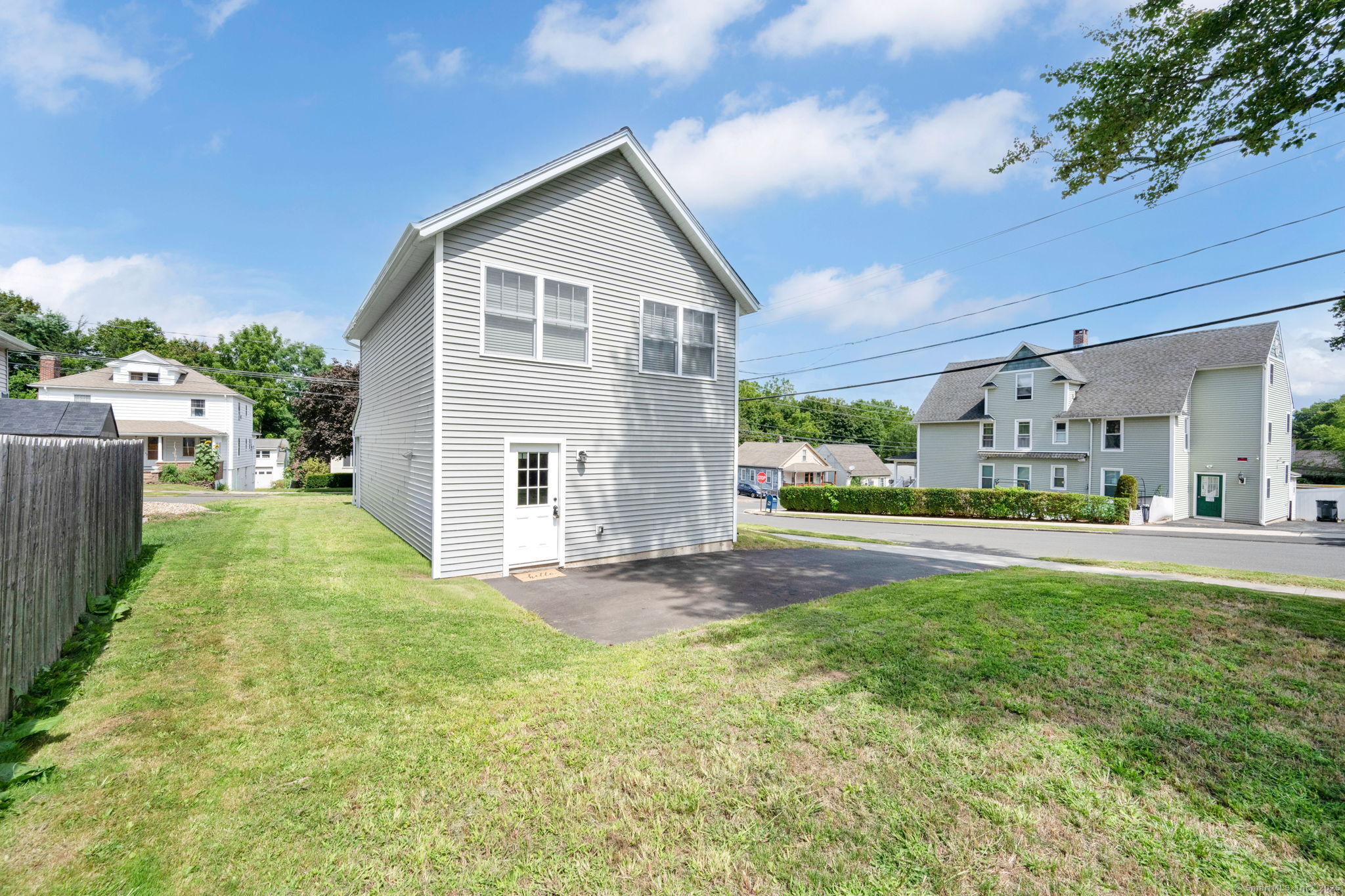 115 South St Extension