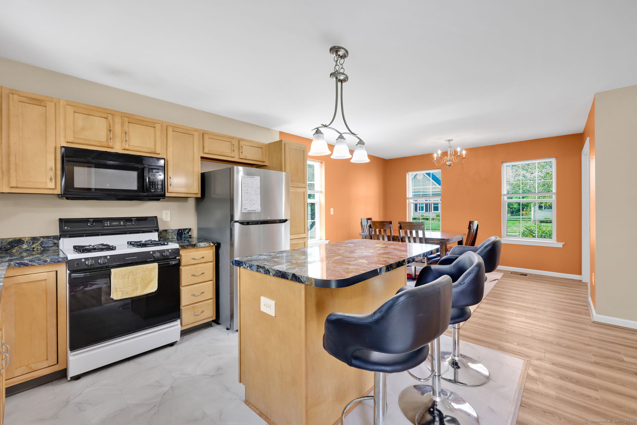 6 Steeple View Drive 6