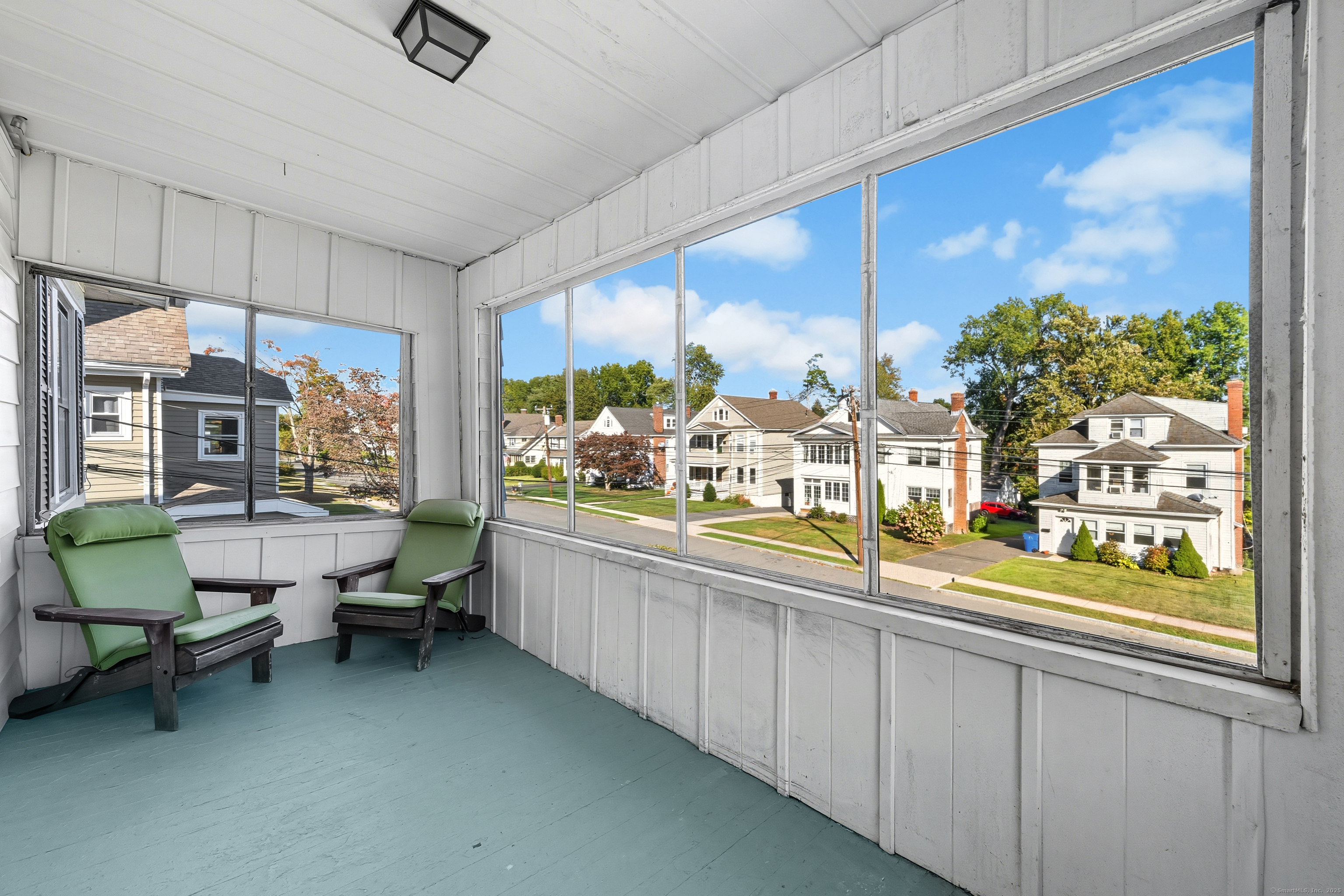 91 Maplewood Avenue 2