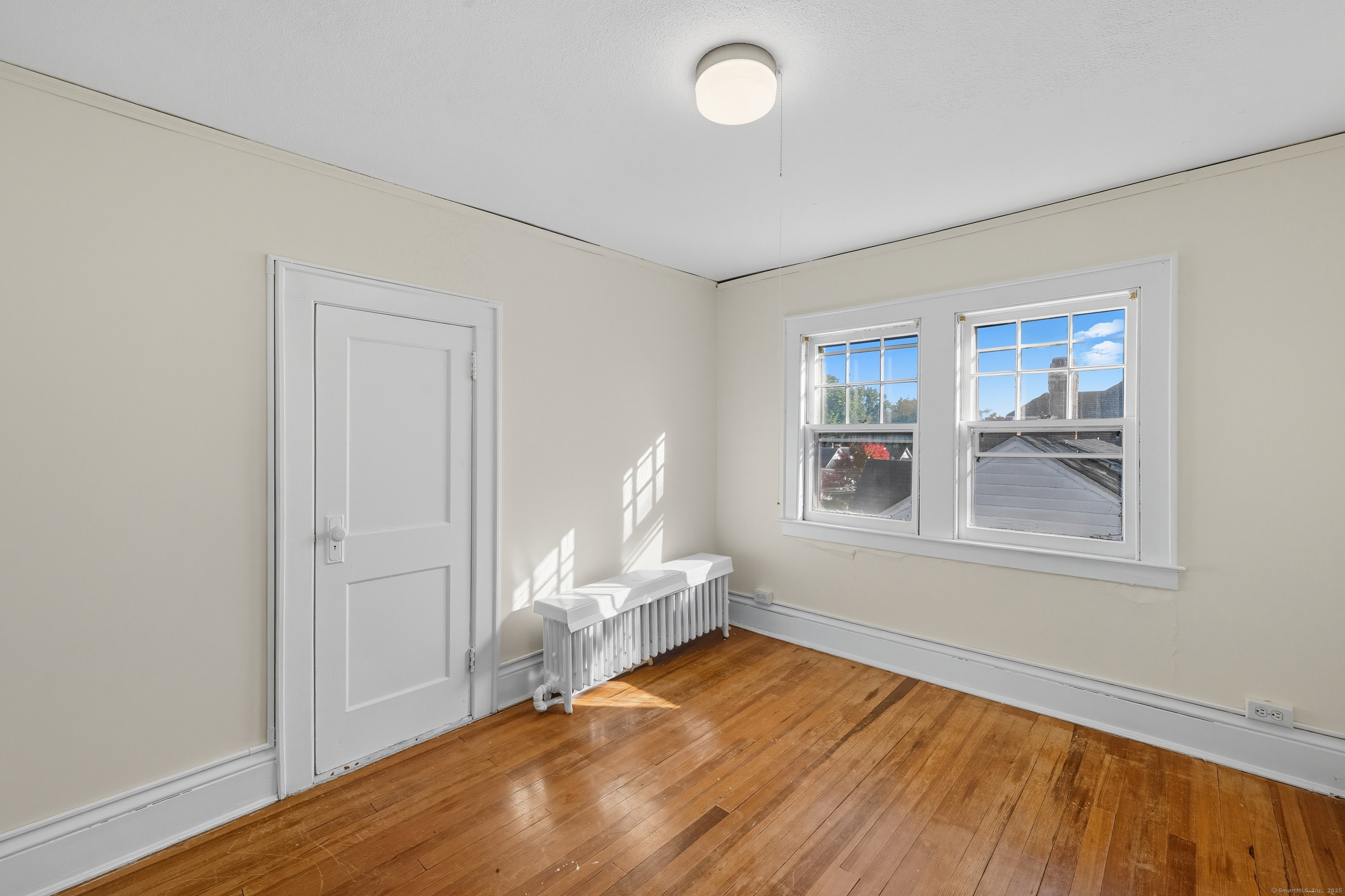 91 Maplewood Avenue 3