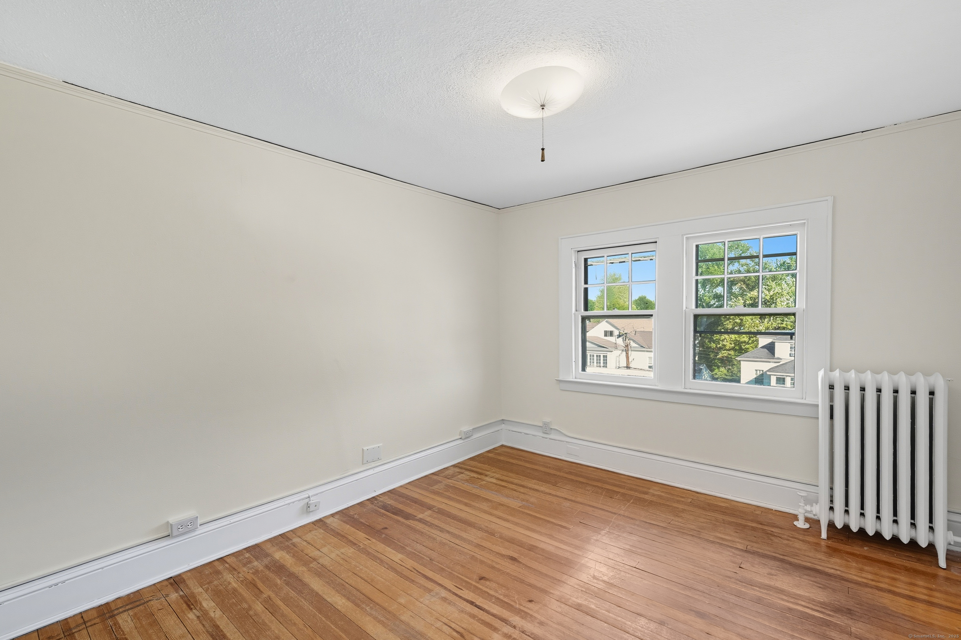 91 Maplewood Avenue 3