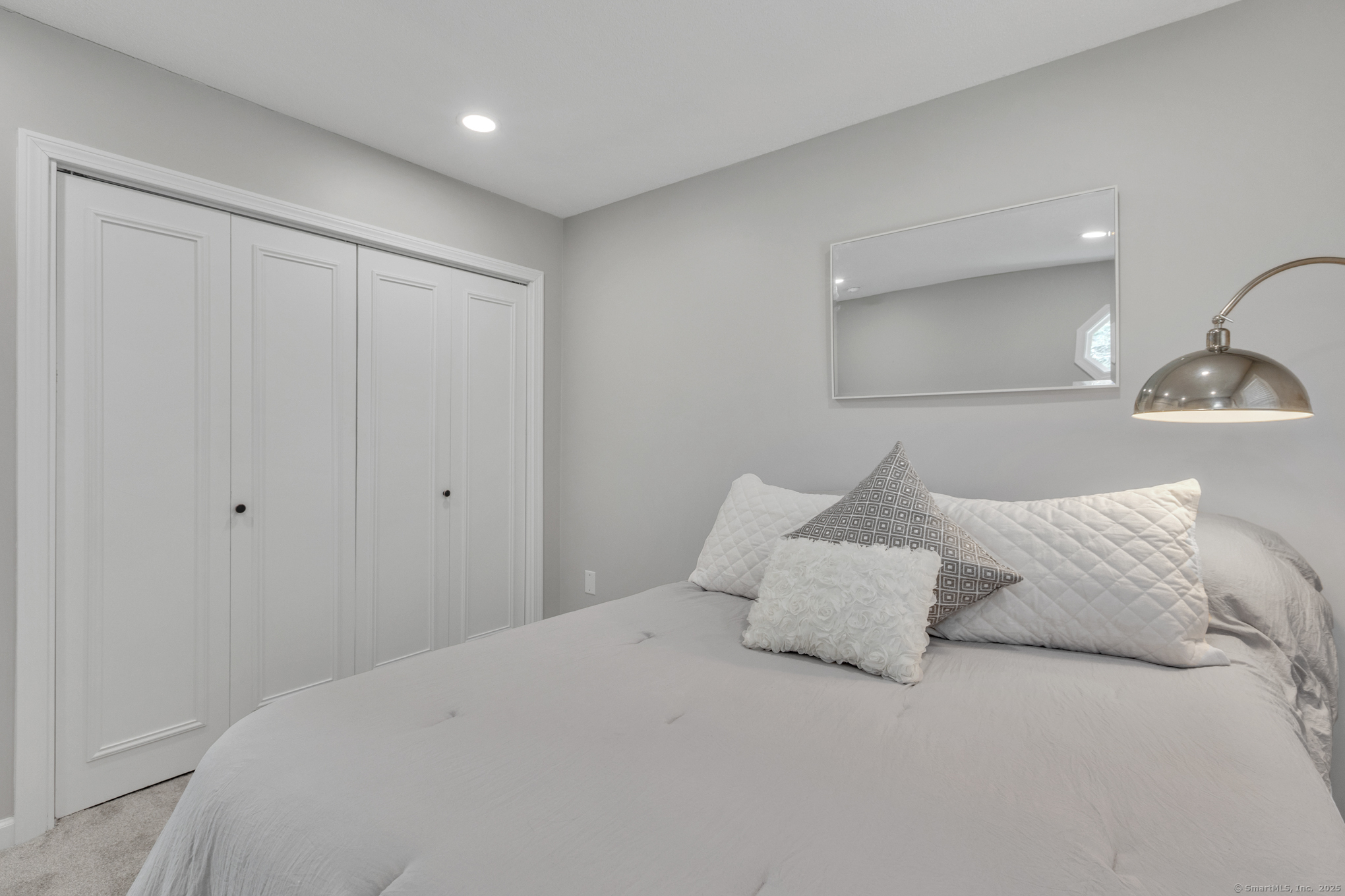 16 Maple Street 11