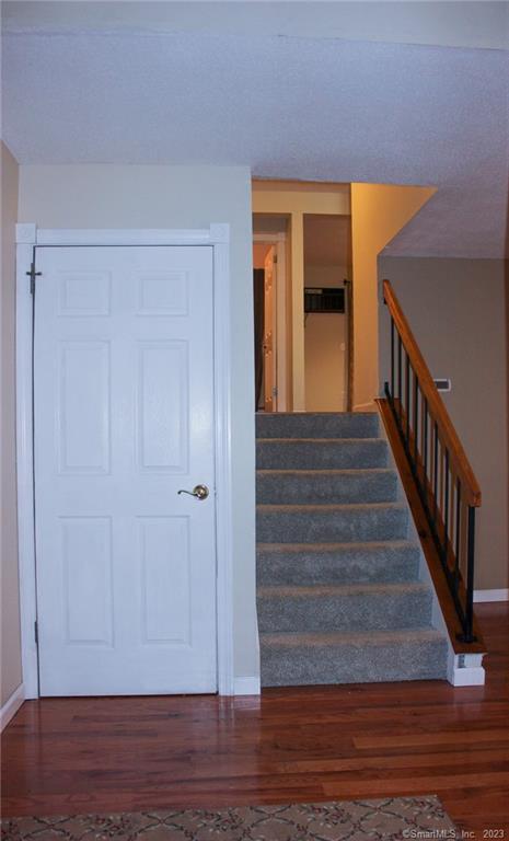 60 Old Town Road 171