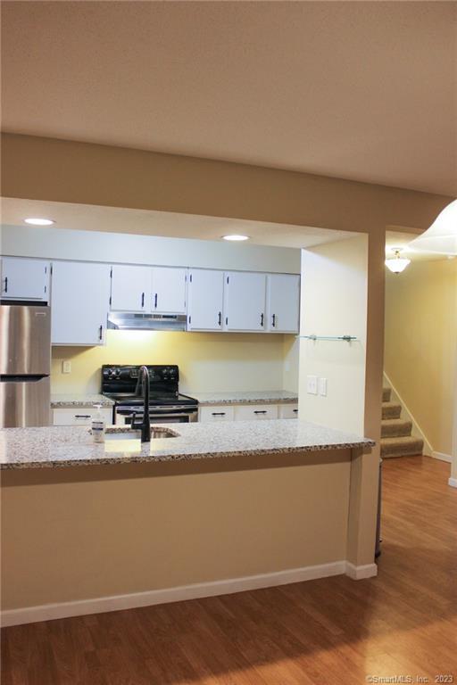 60 Old Town Road 171