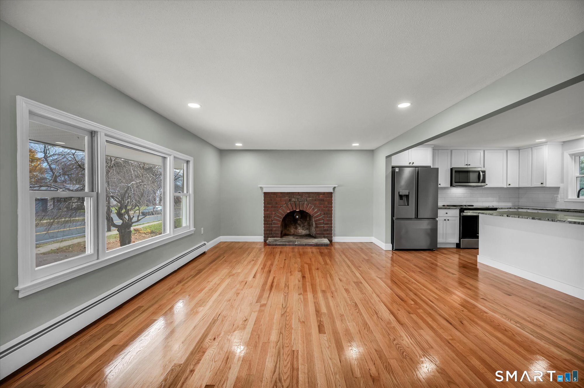 84 Raffia Road