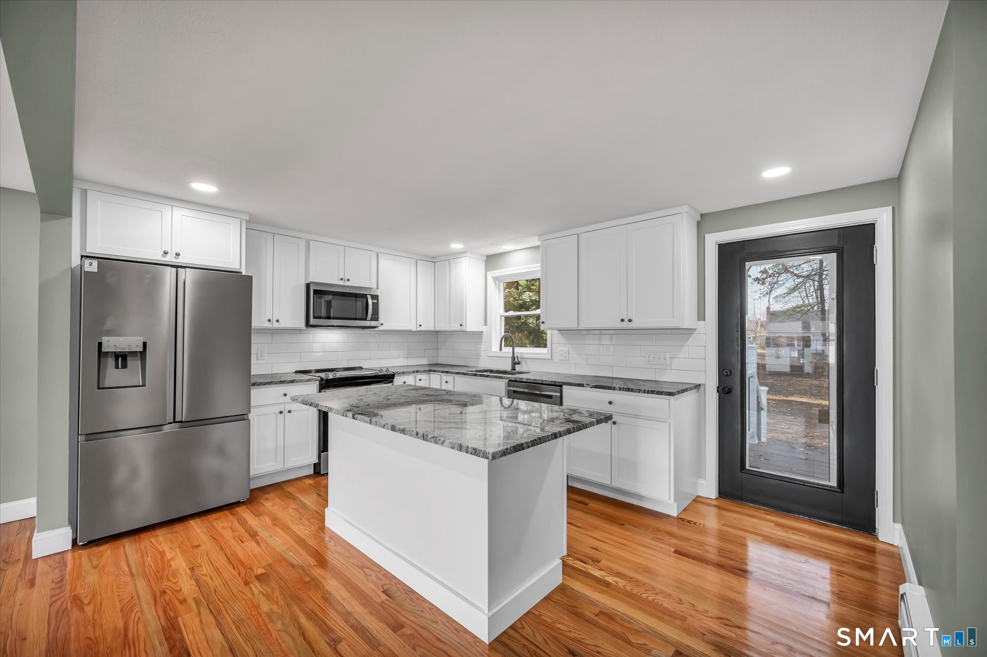 84 Raffia Road