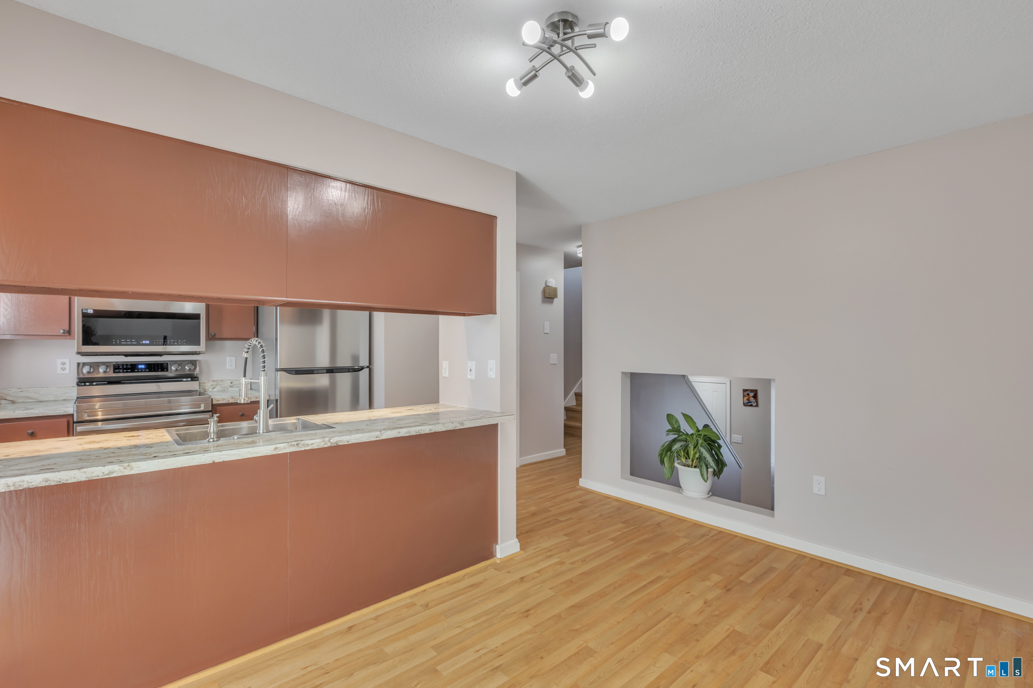 60 Old Town Road 143