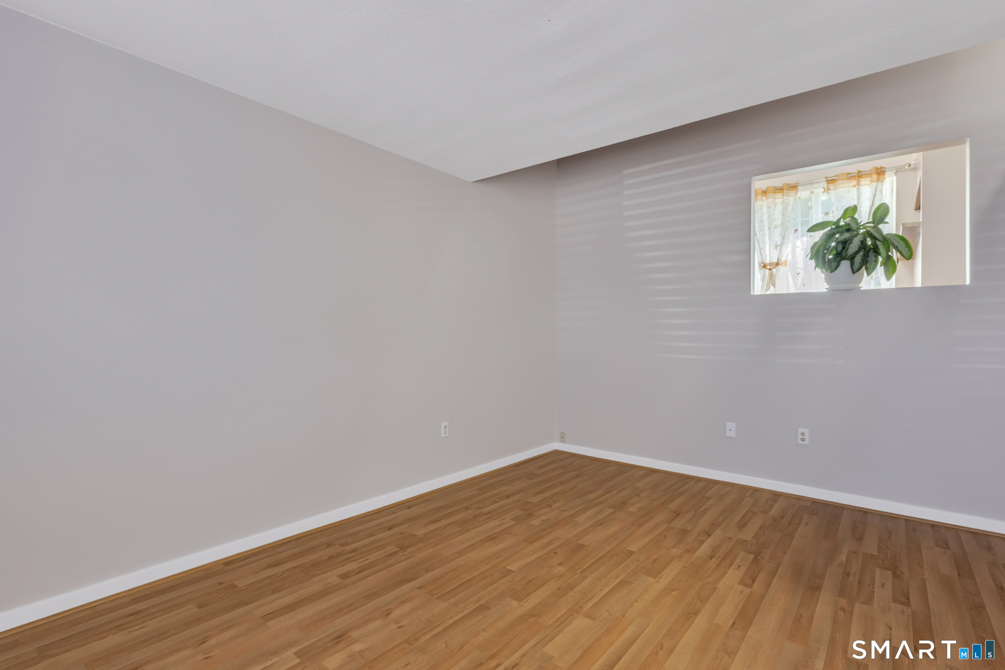 60 Old Town Road 143