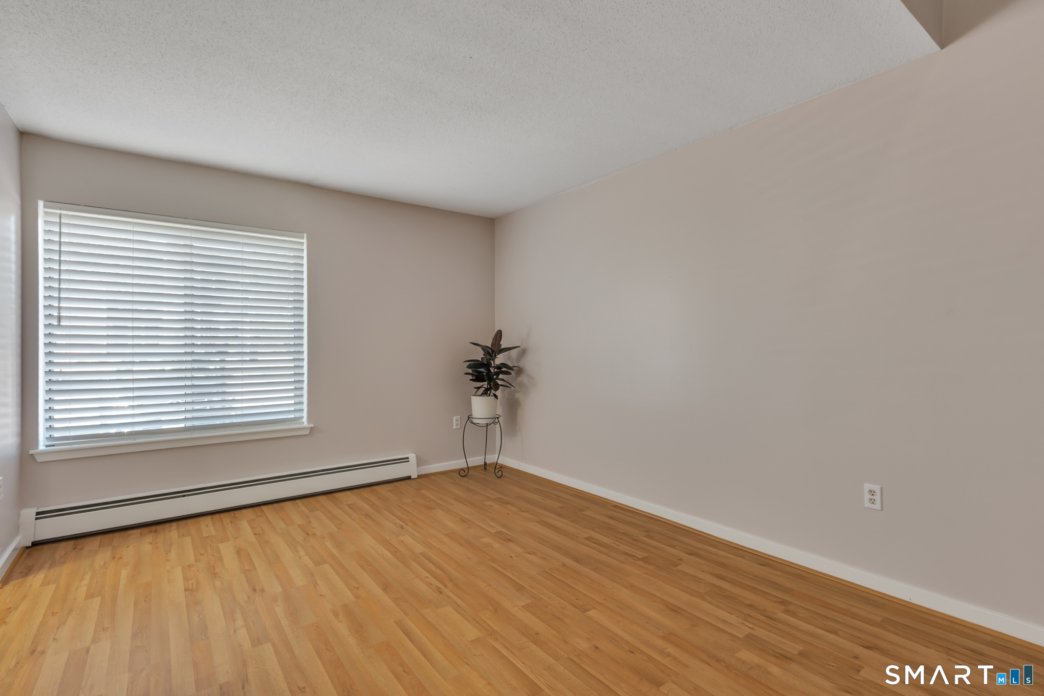 60 Old Town Road 143