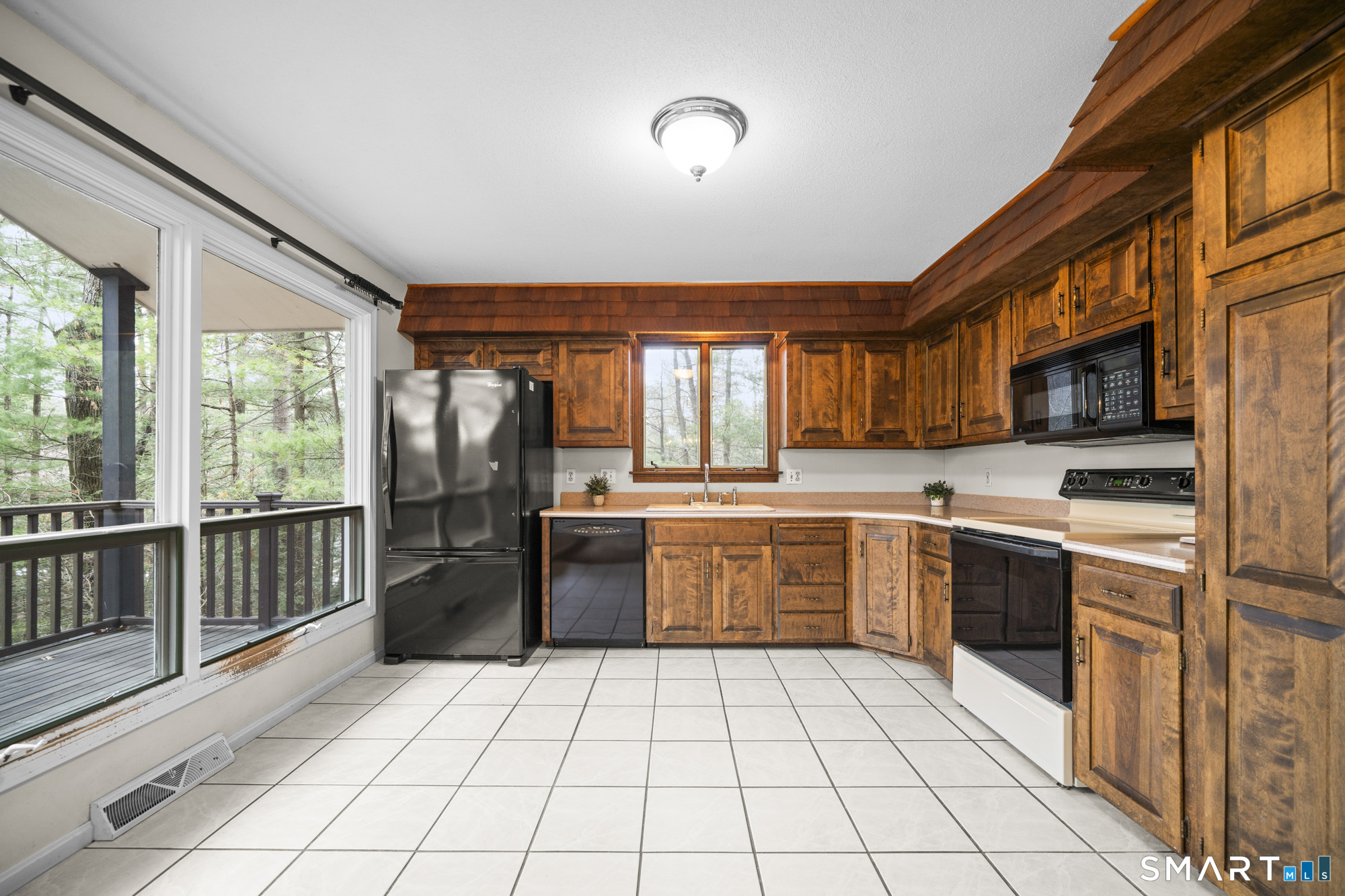 24 Rose Haven Road