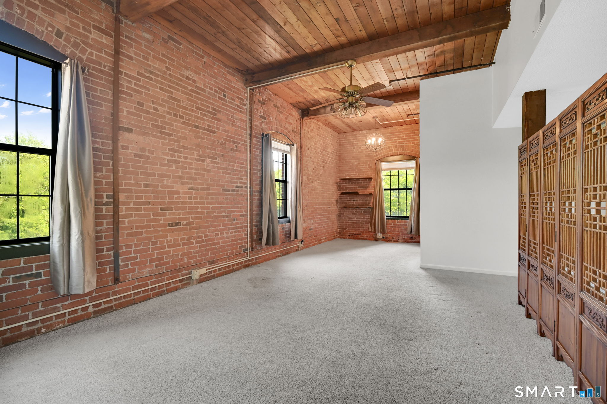 16 Vernon Avenue 50