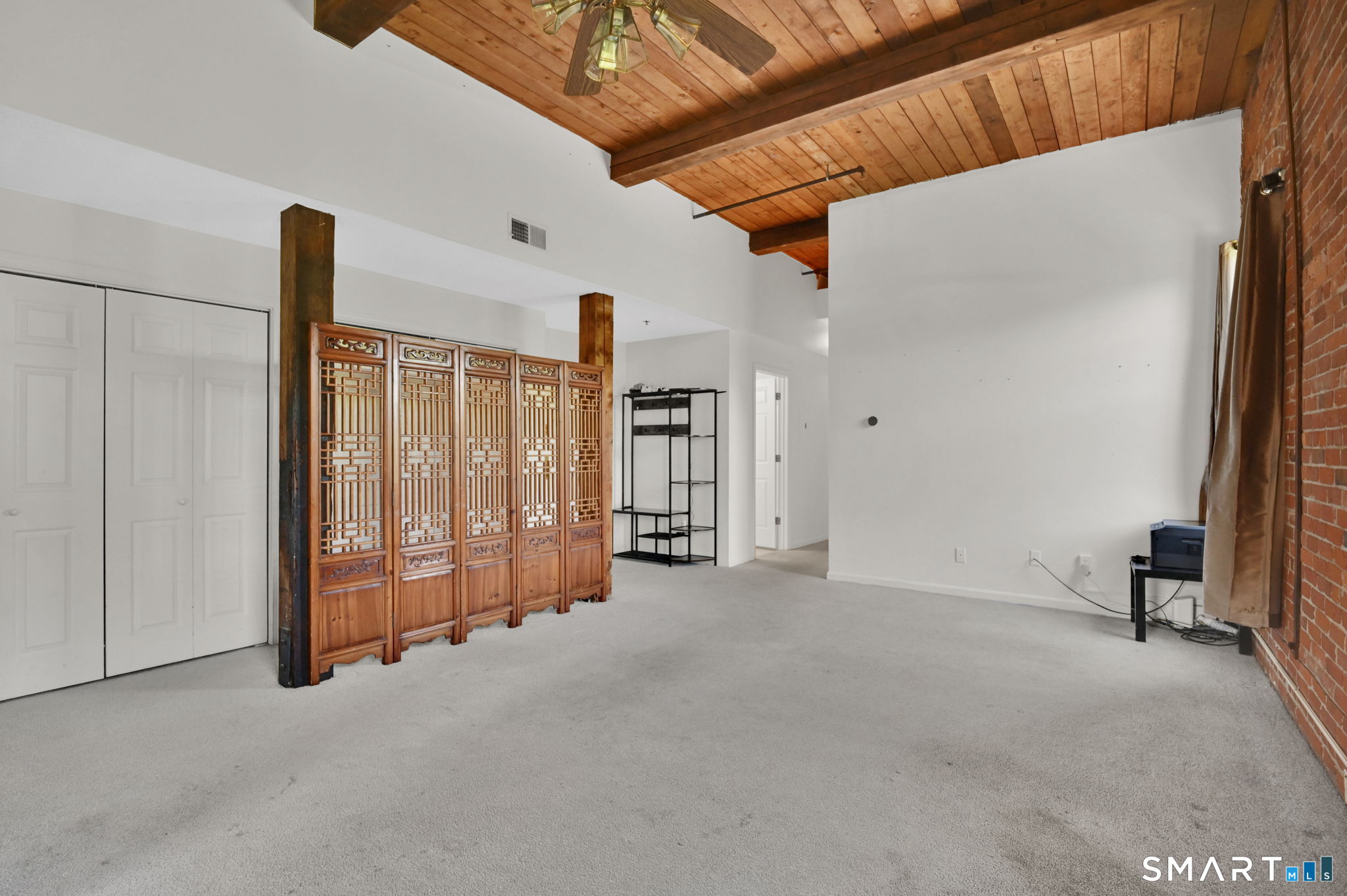 16 Vernon Avenue 50