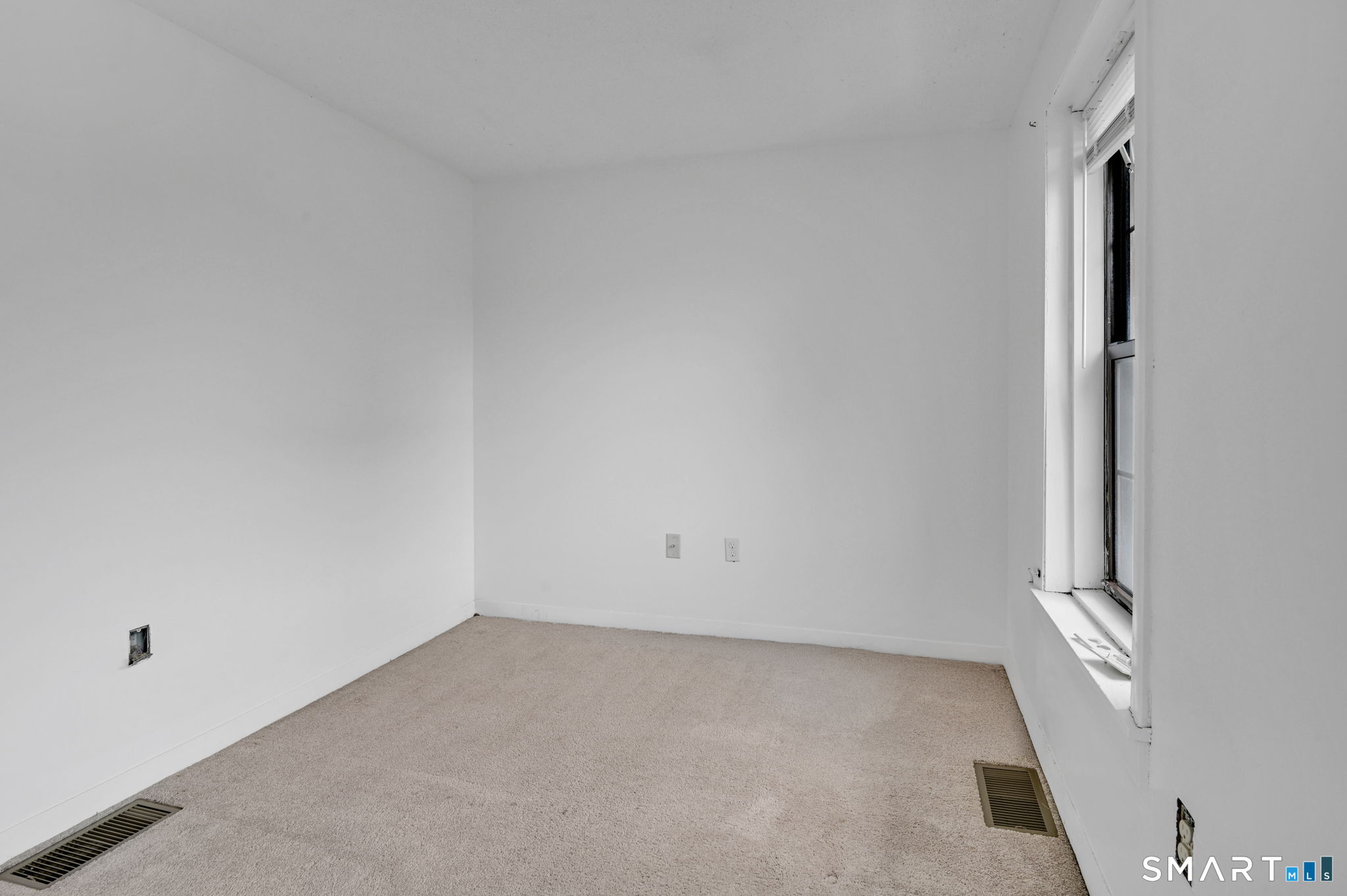 33 Congress Street C