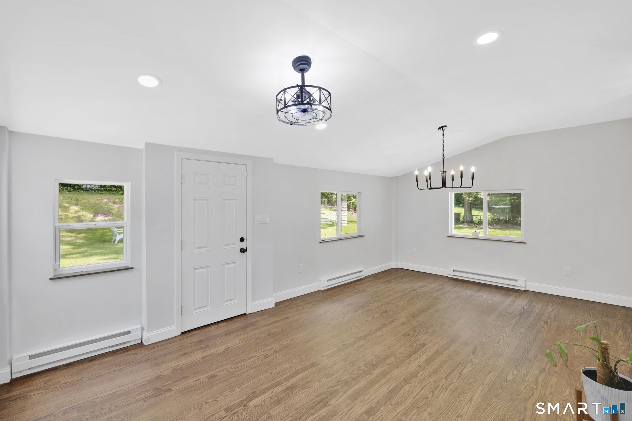 359 Oakland Road