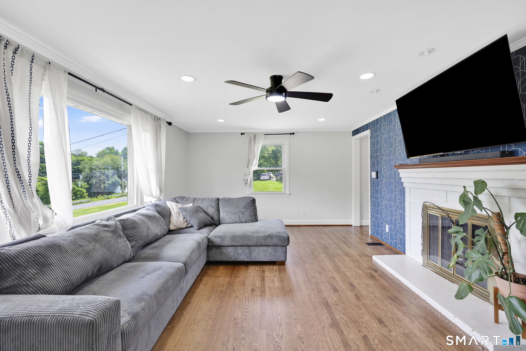 359 Oakland Road