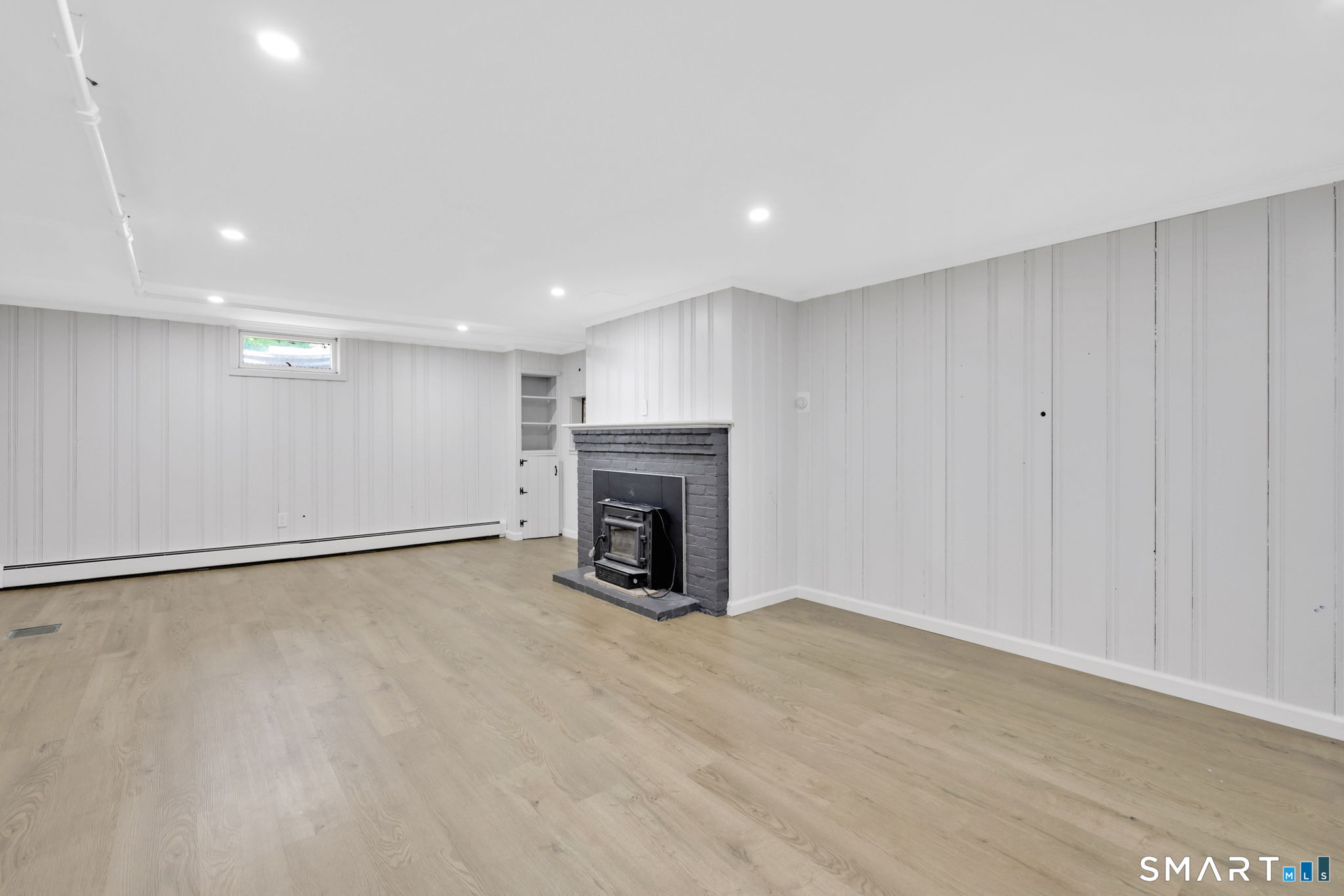 359 Oakland Road