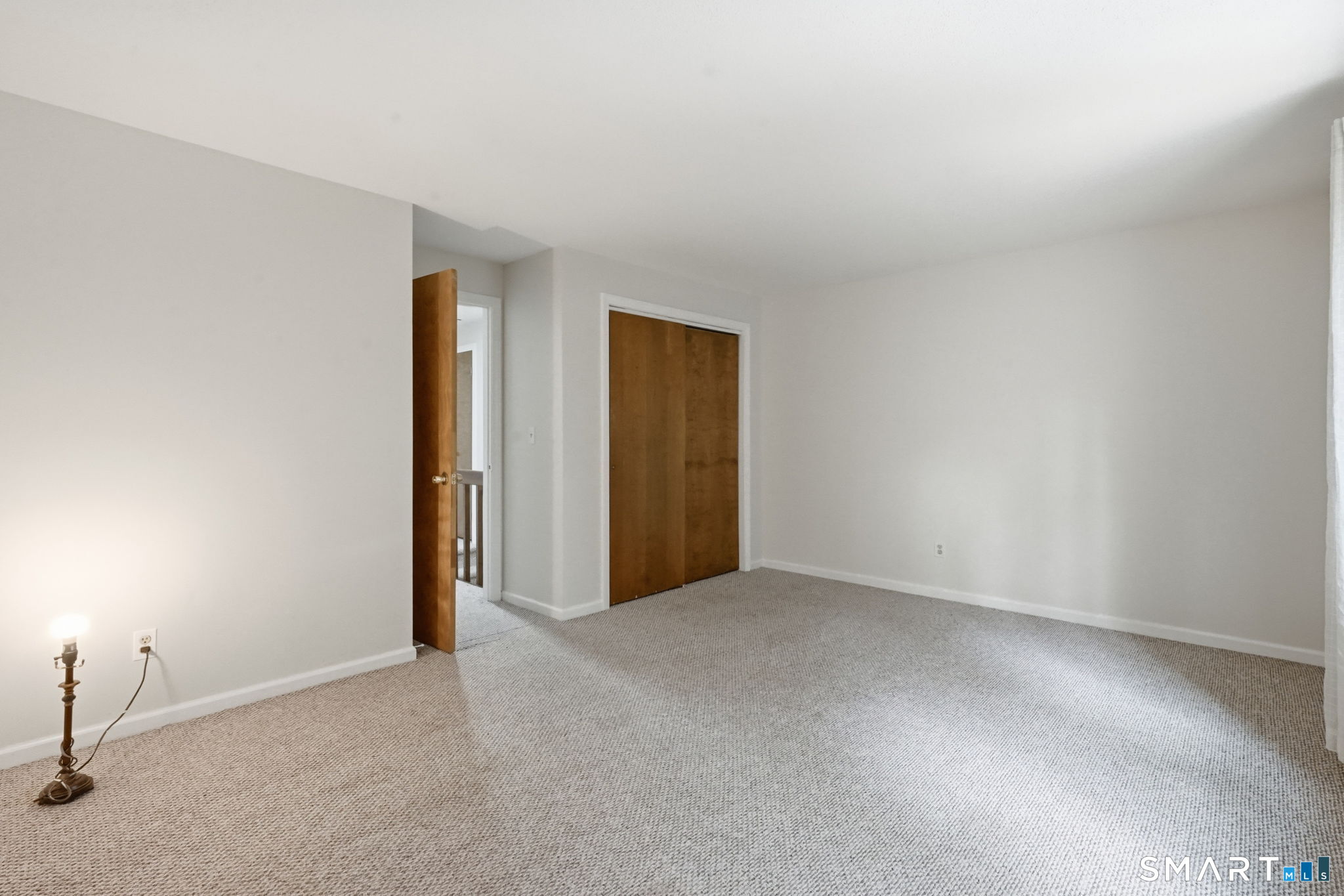 18 Northbrook Court Unit: 18