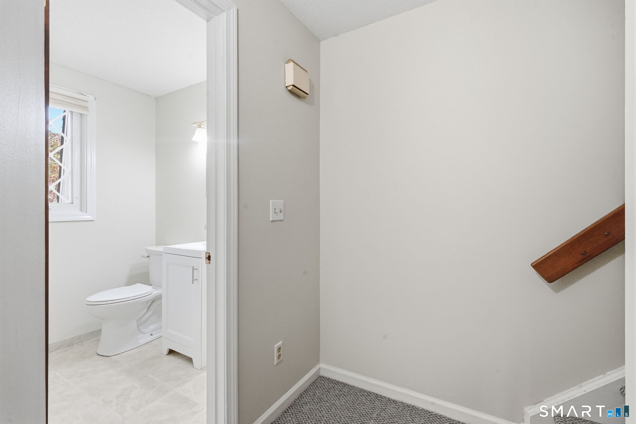 18 Northbrook Court Unit: 18