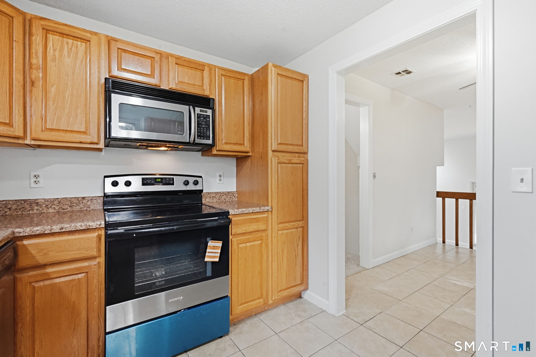 18 Northbrook Court Unit: 18