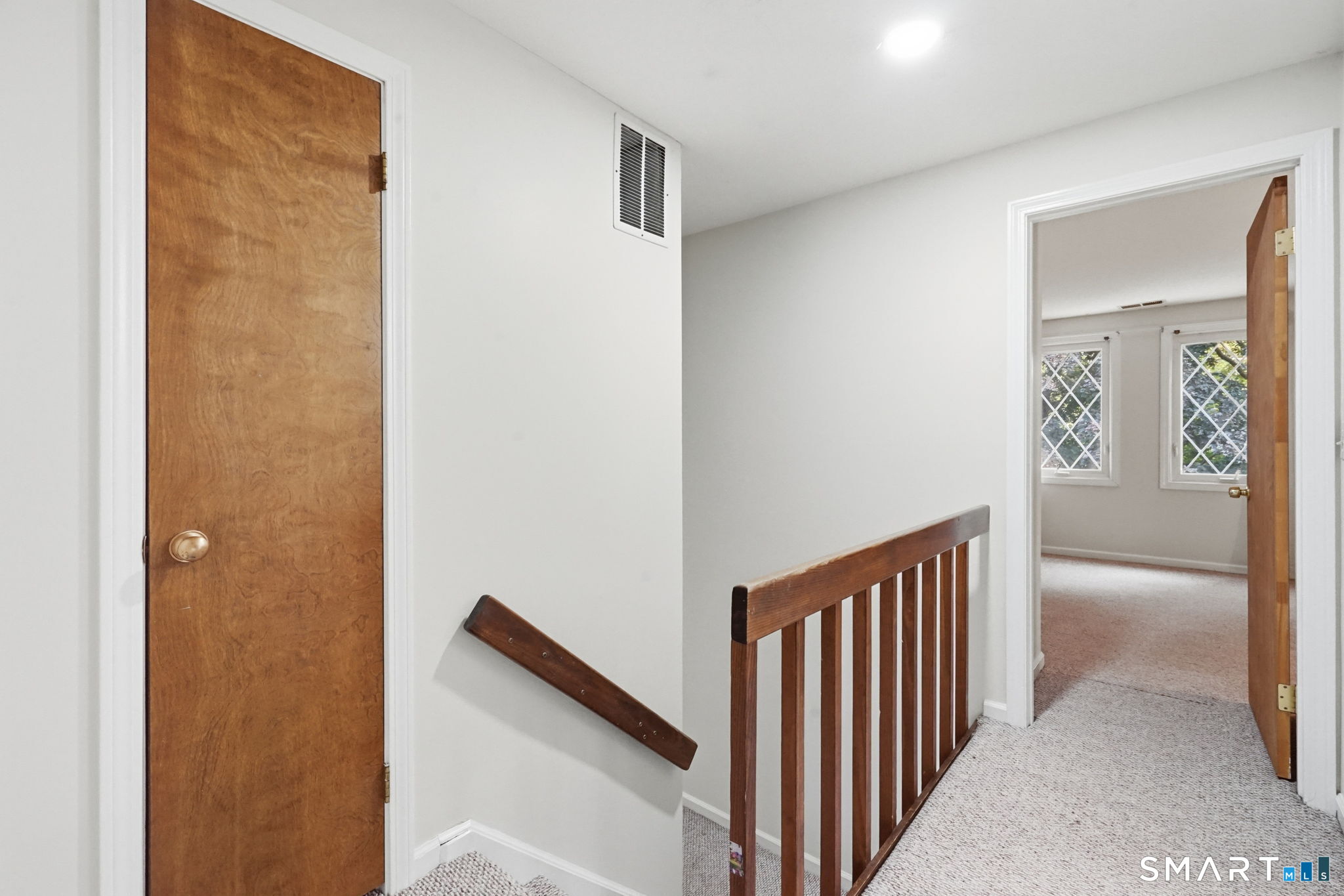18 Northbrook Court Unit: 18