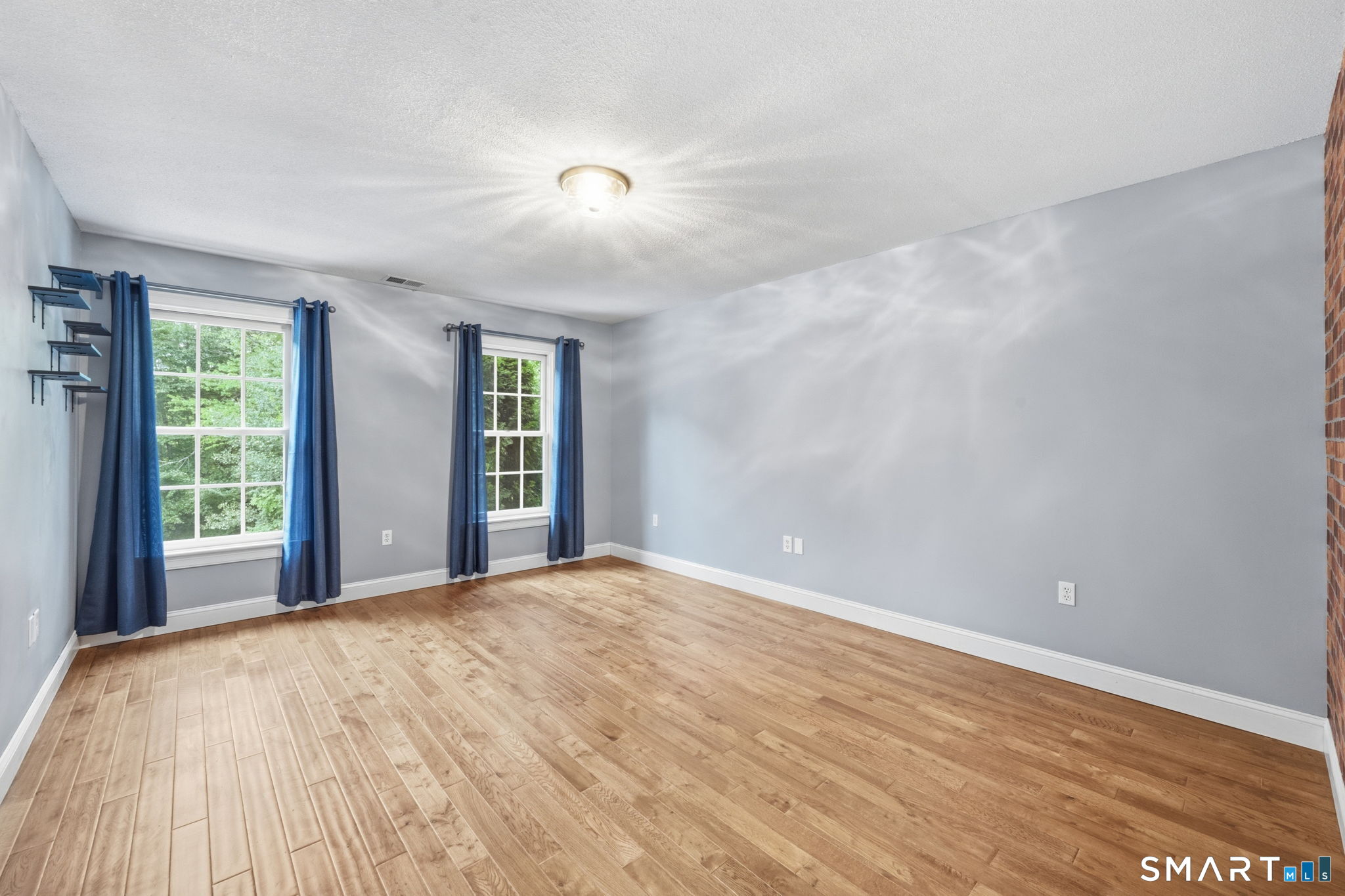23 Cedar Spring Road