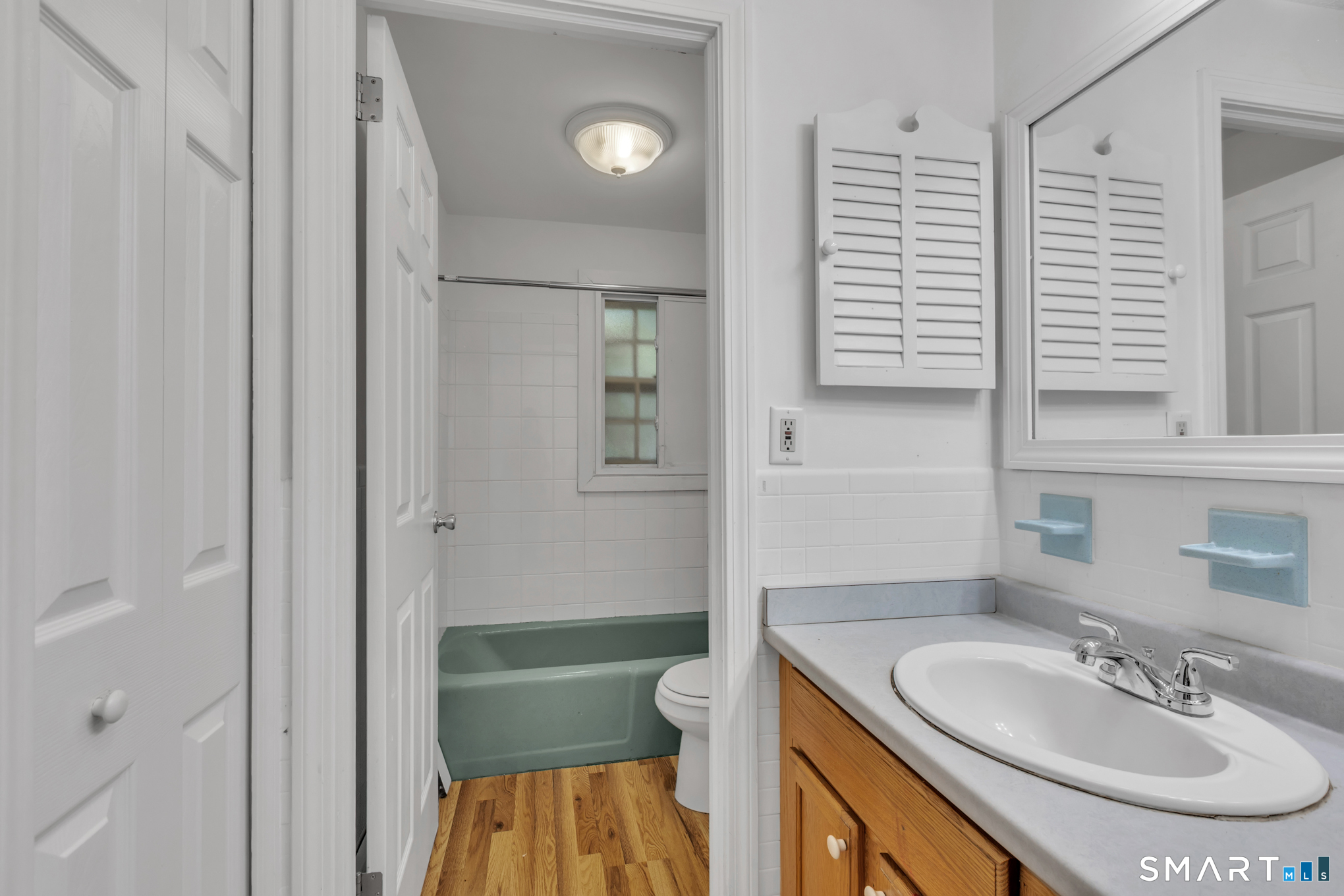 1218 Middle Turnpike West Unit: A
