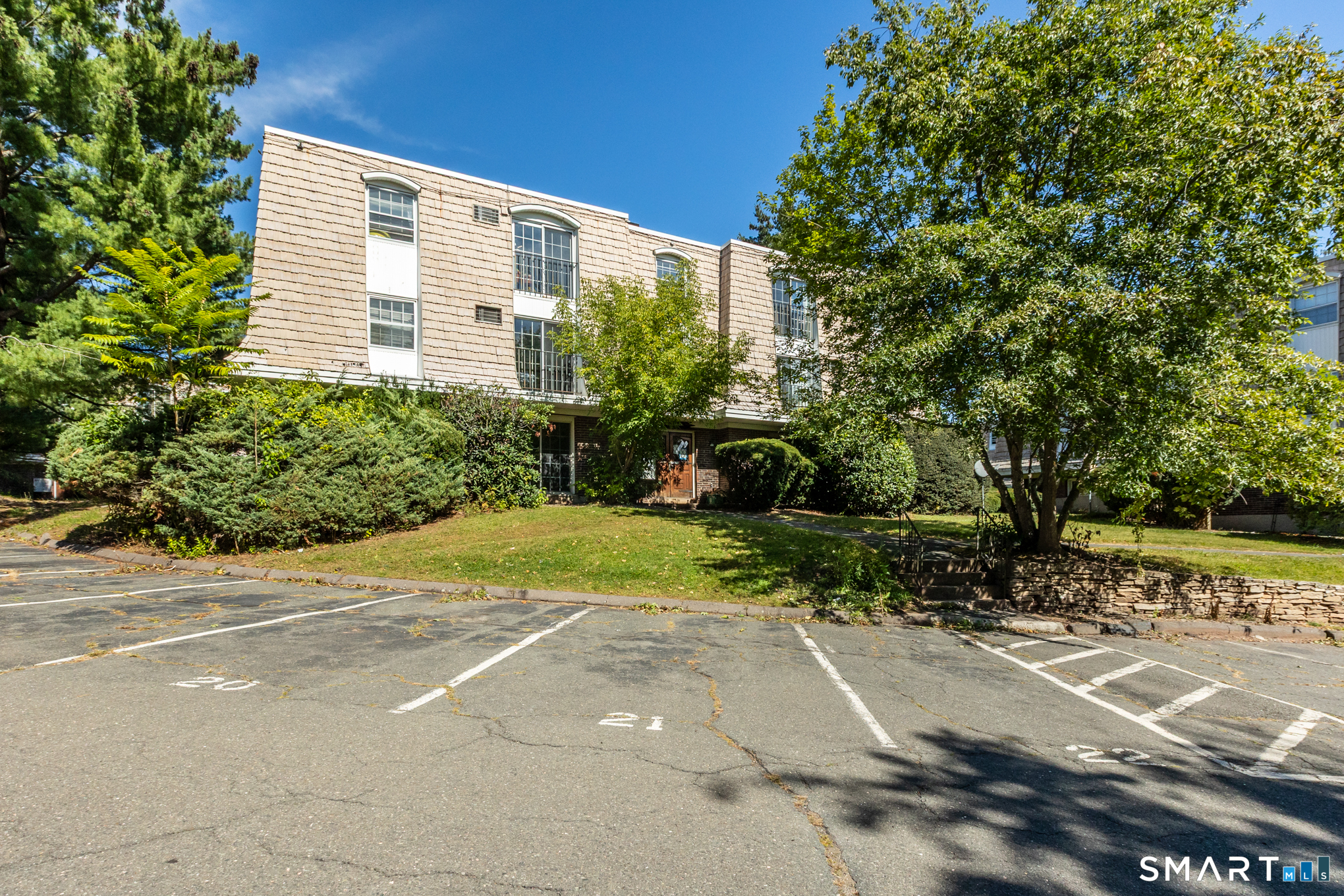 1218 Middle Turnpike West Unit: A