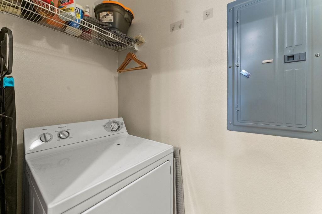 3290 Maguire Way # 118