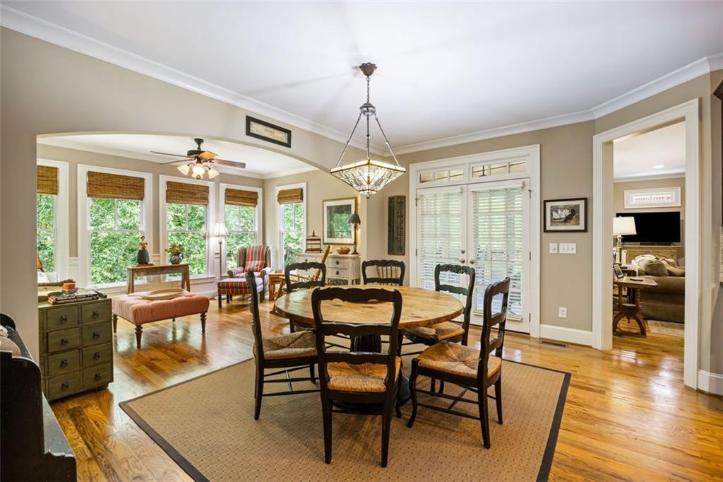 799 Barrett Village Lane NW