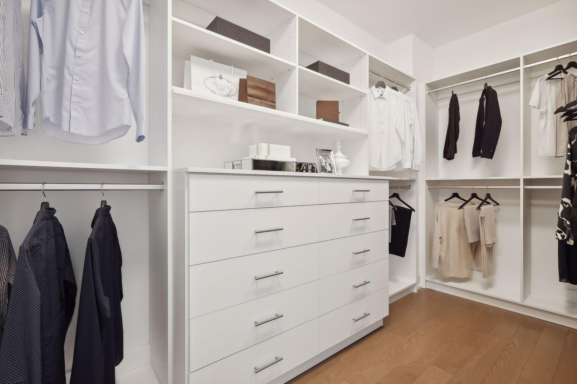 1111 W River Parkway Unit: 29B