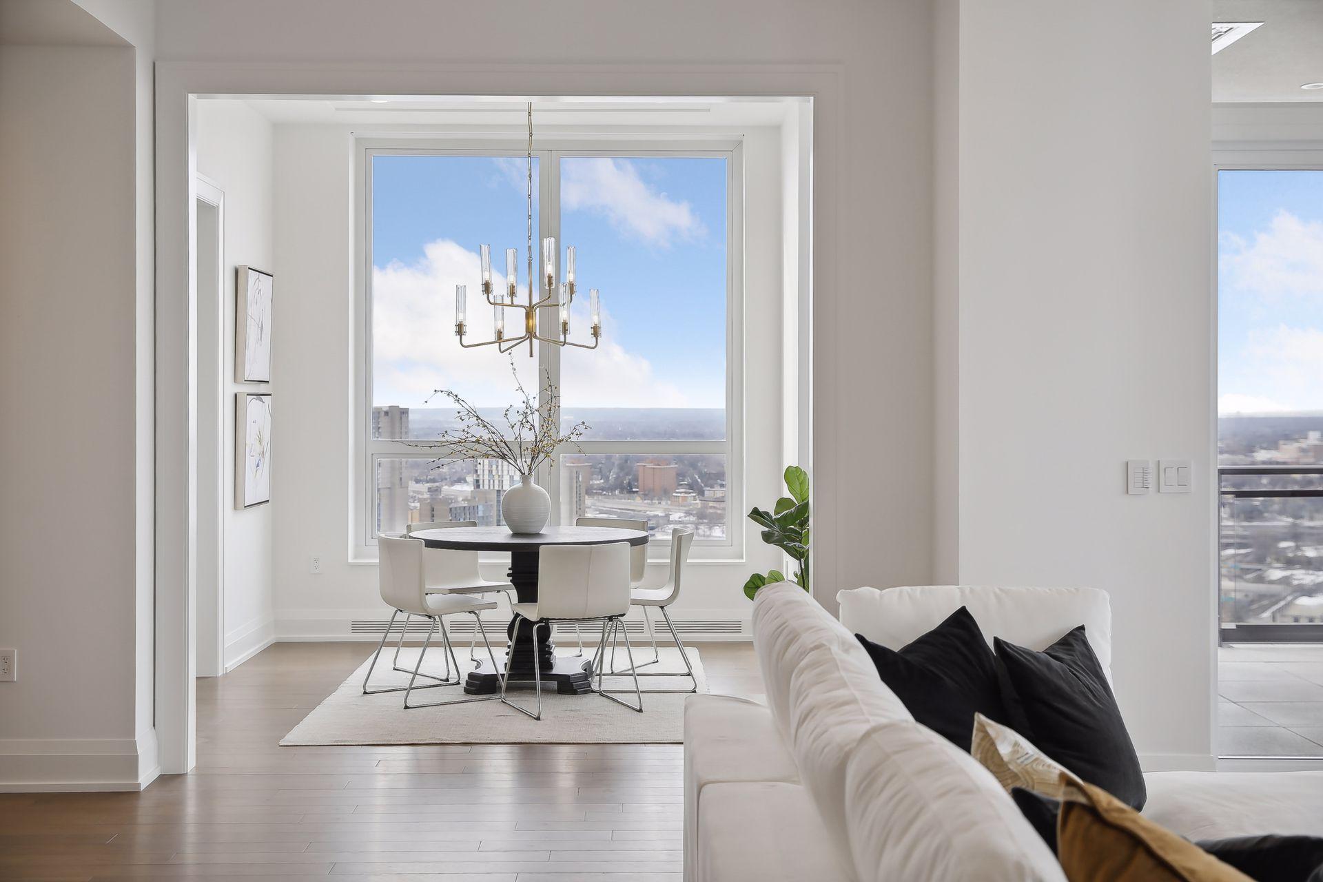 1111 W River Parkway Unit: 29B