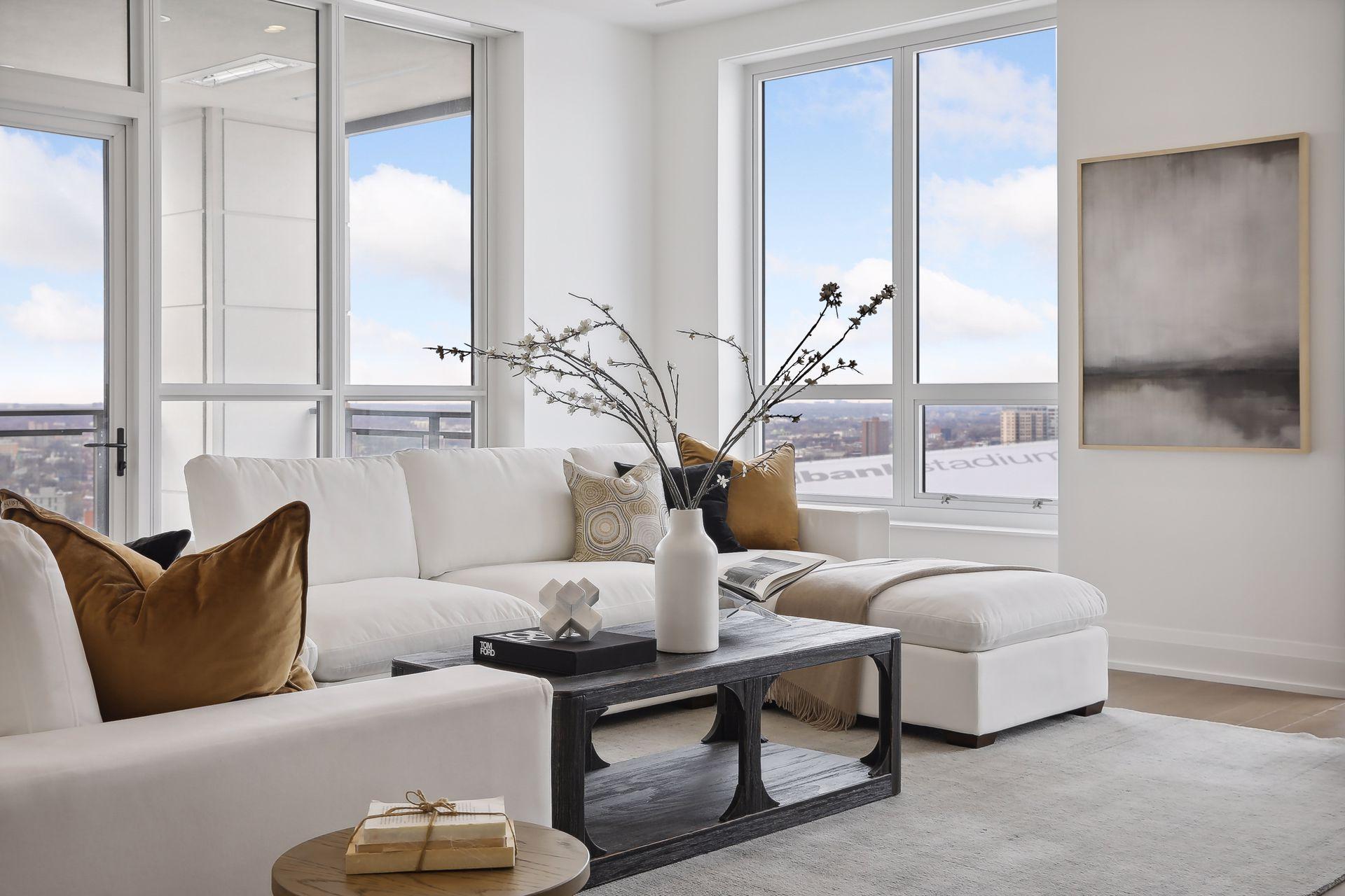 1111 W River Parkway Unit: 29B