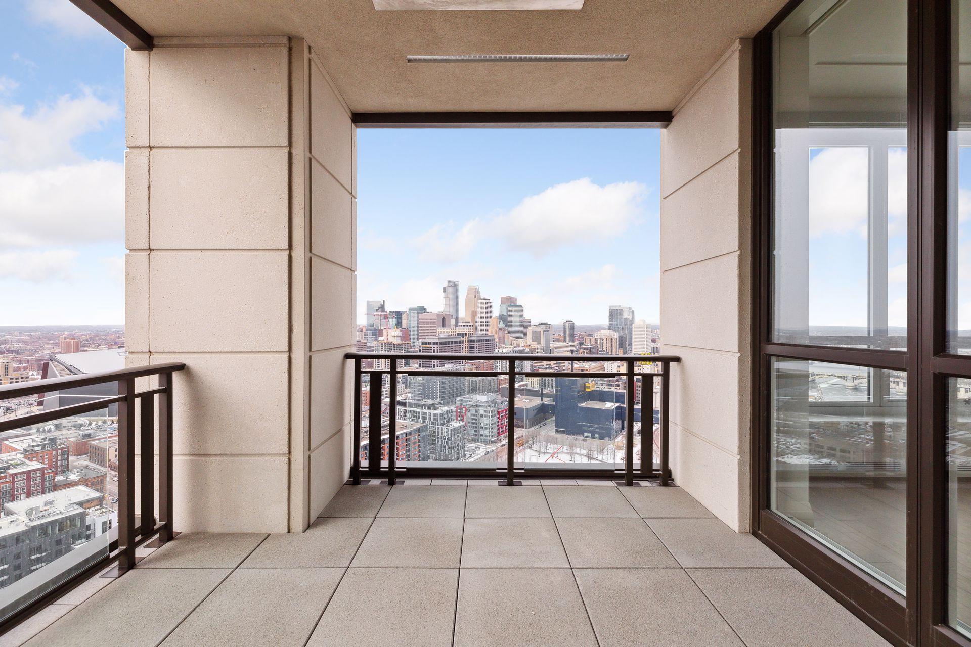 1111 W River Parkway Unit: 29B