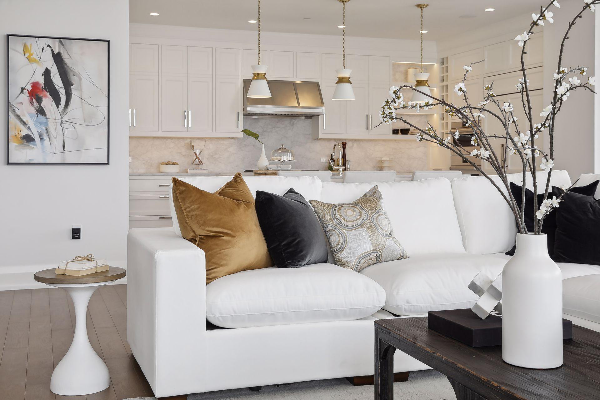 1111 W River Parkway Unit: 29B