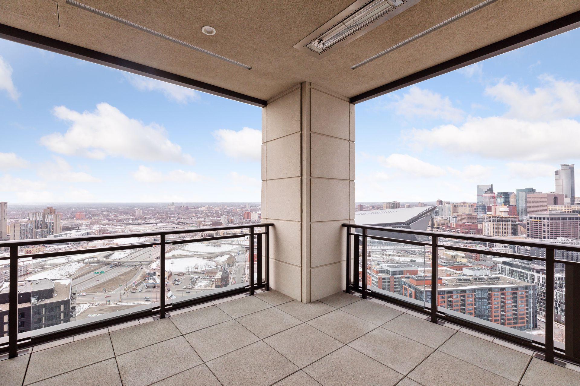 1111 W River Parkway Unit: 29B