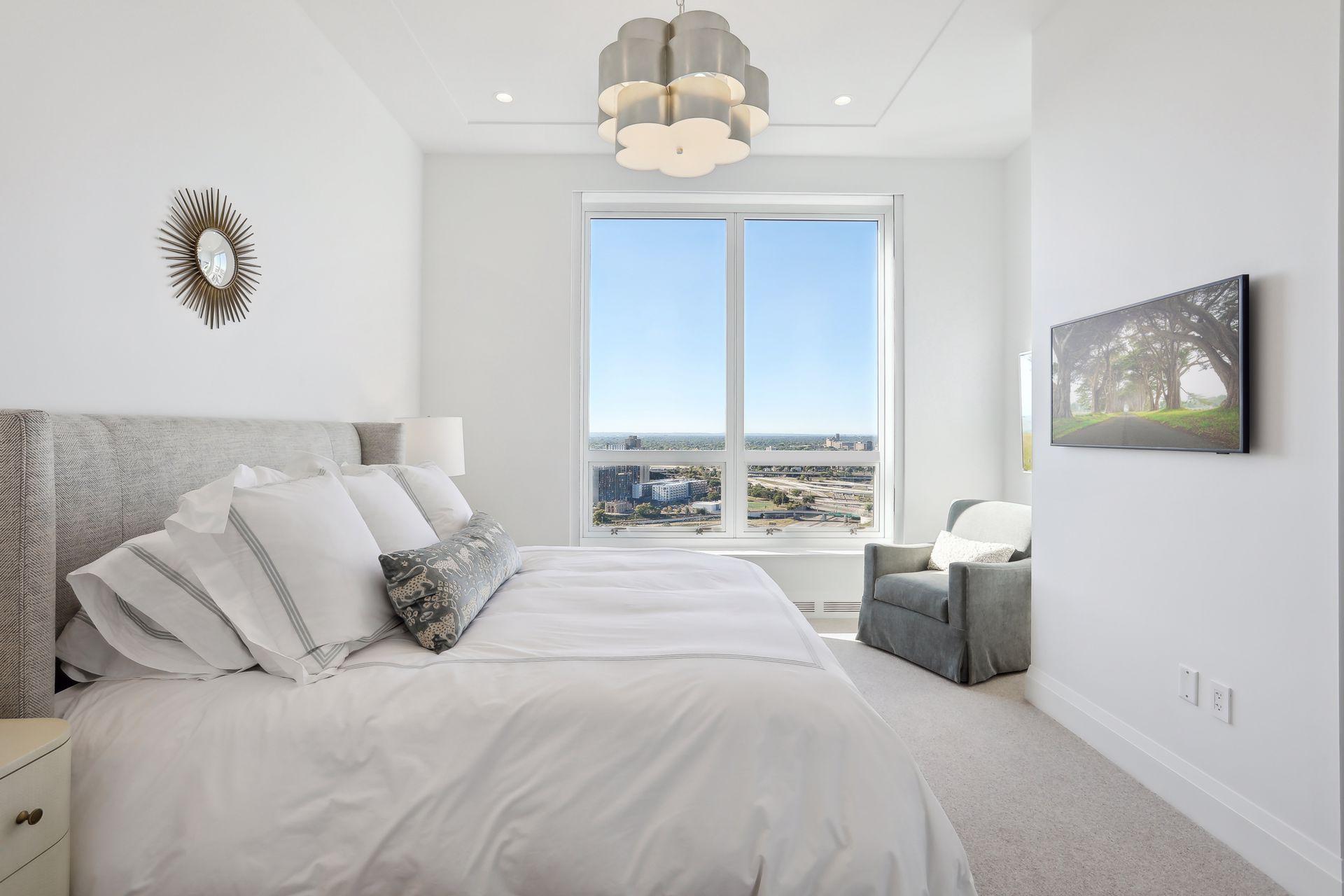 1111 W River Parkway Unit: 27B