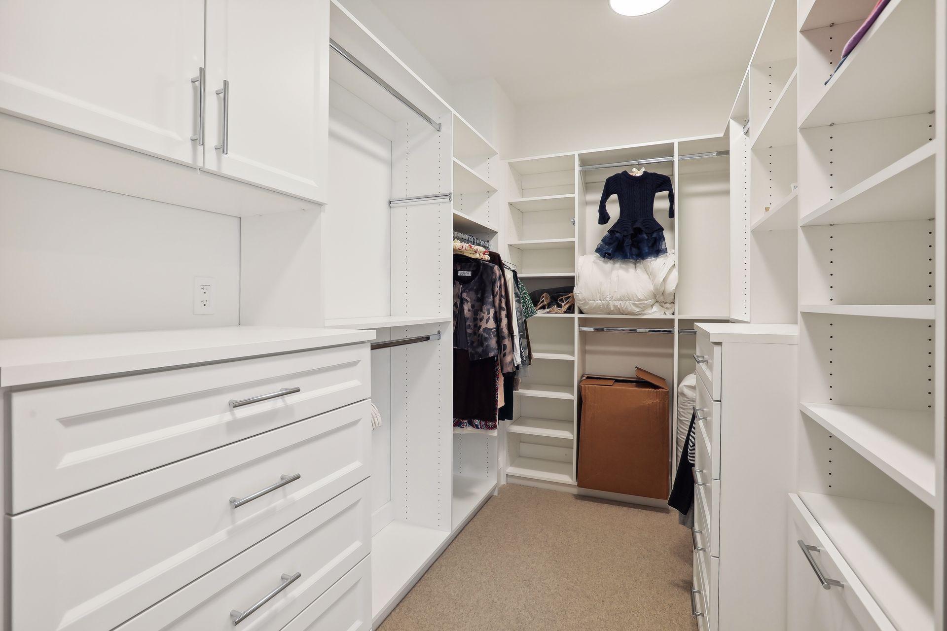 1111 W River Parkway Unit: 27B