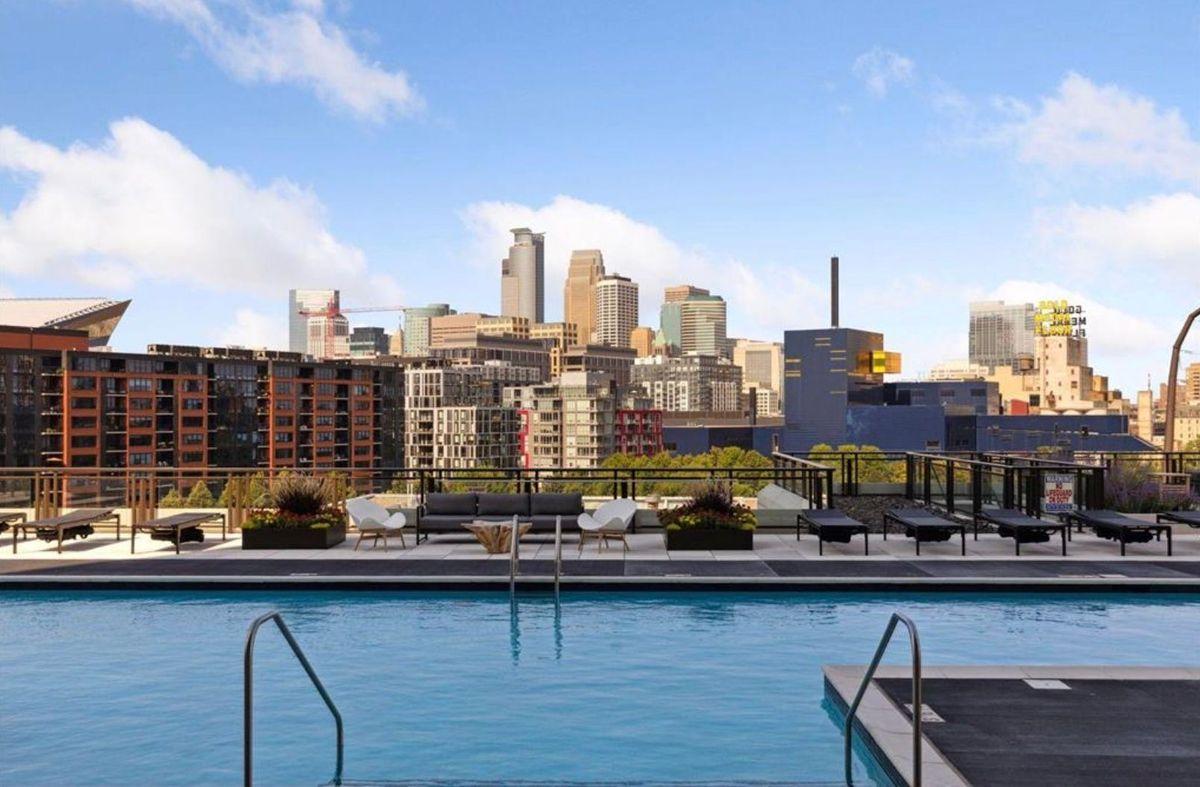 1111 W River Parkway Unit: 27B