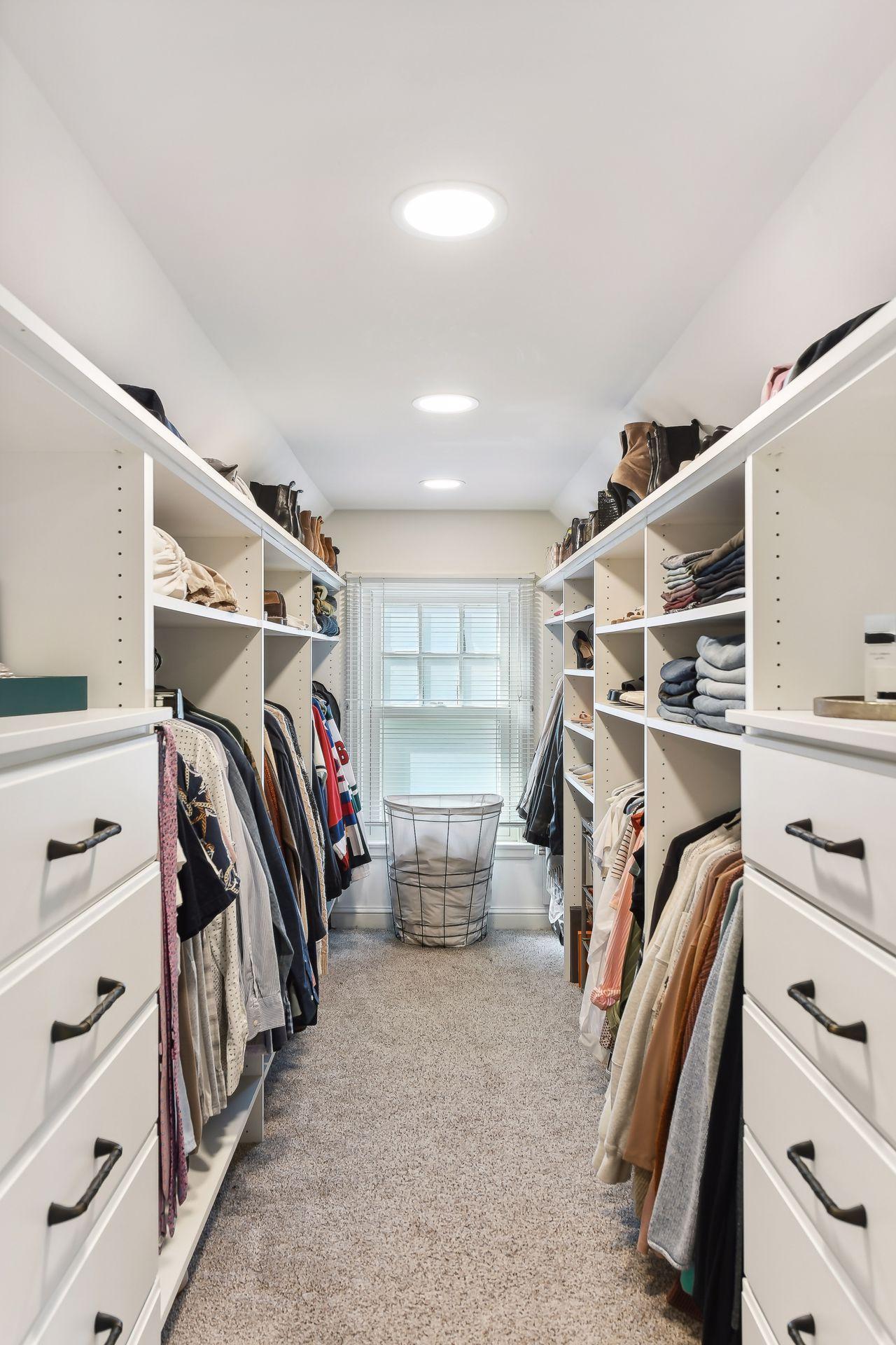 3955 Natchez Avenue S