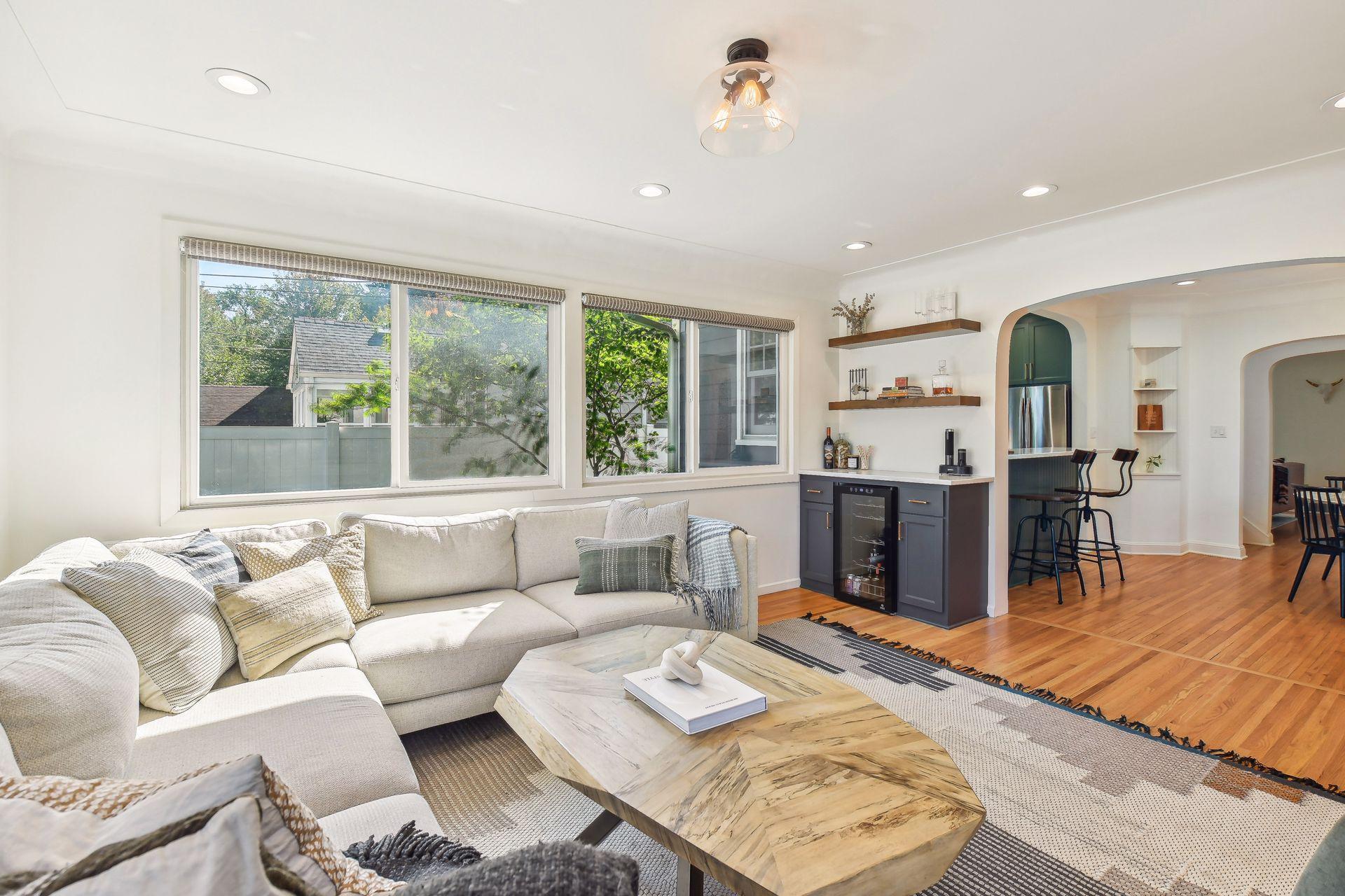 3955 Natchez Avenue S