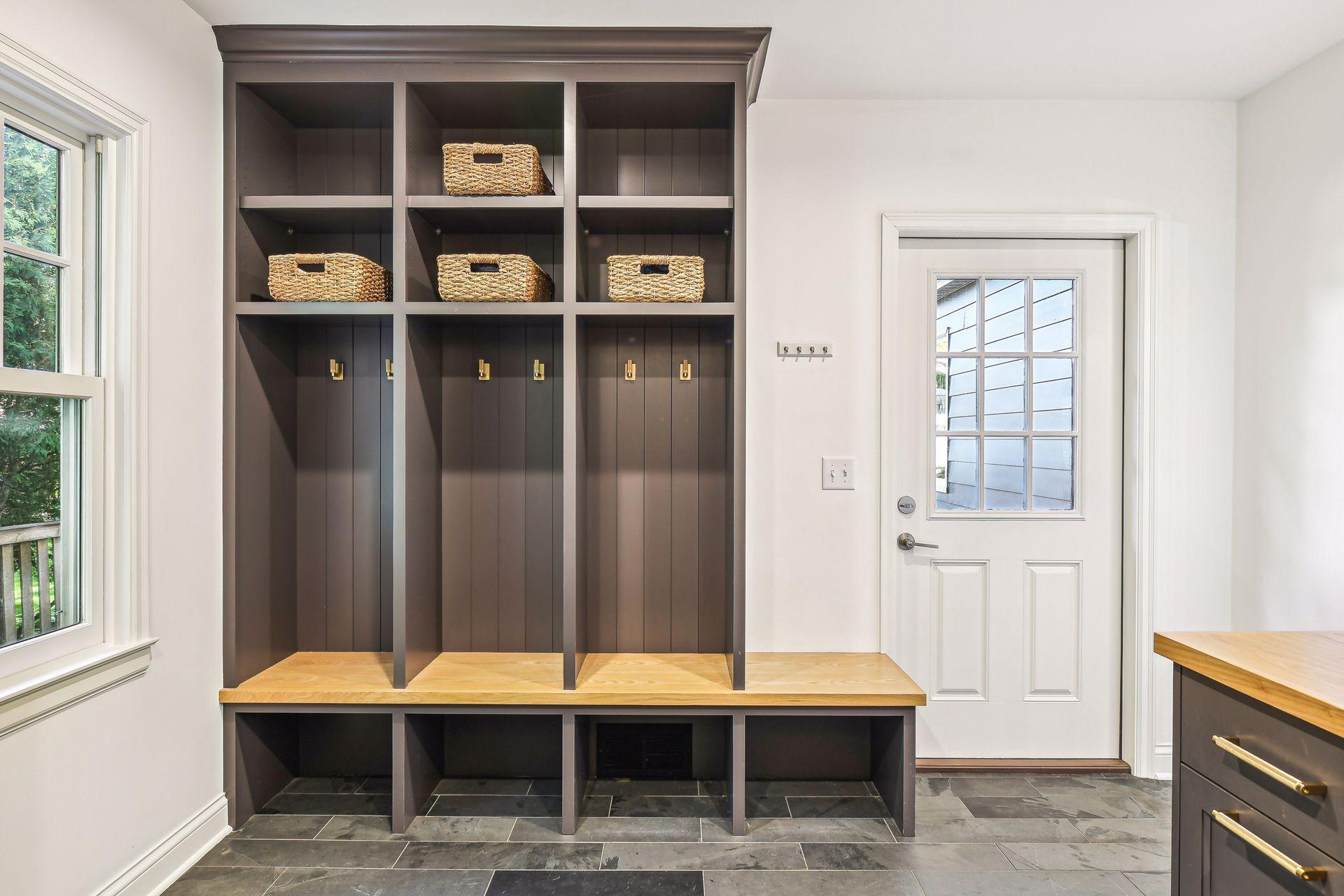 3955 Natchez Avenue S