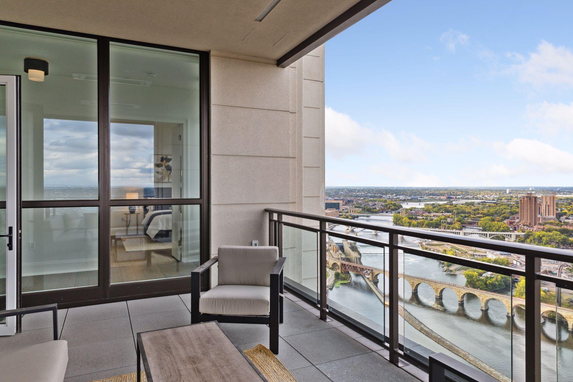 1111 W River Parkway Unit: 33C