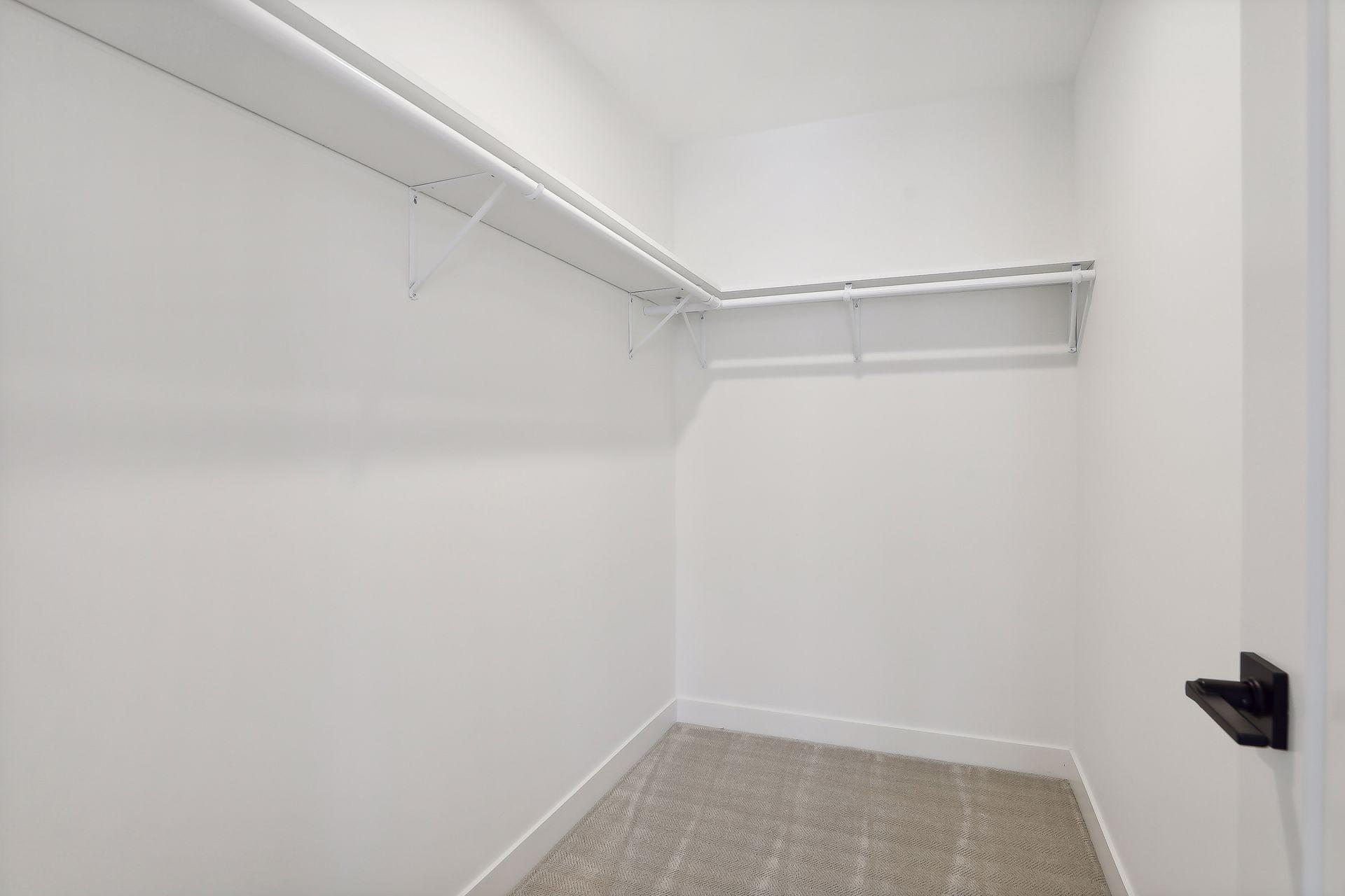 2710 W 55th Street