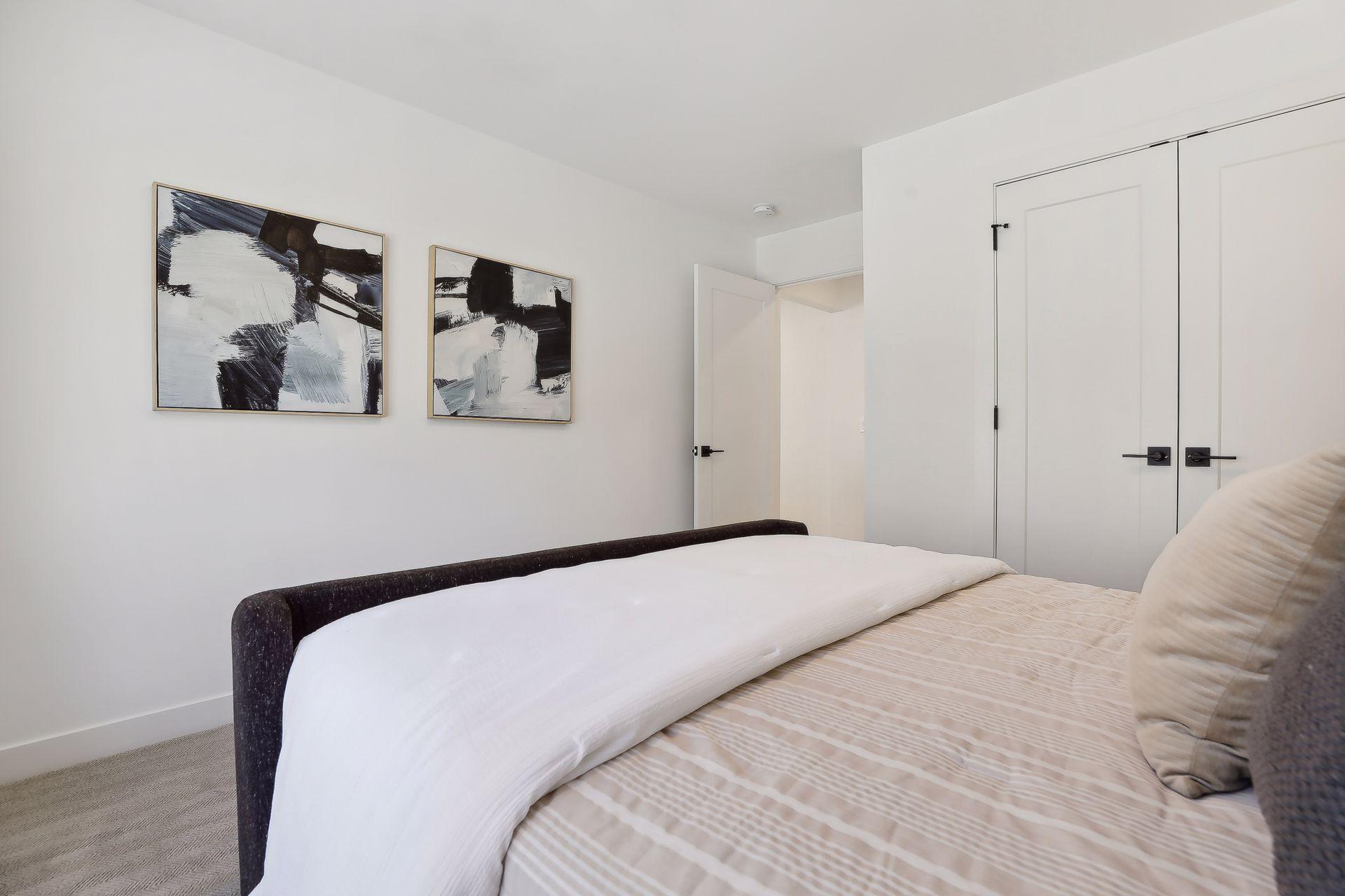2710 W 55th Street