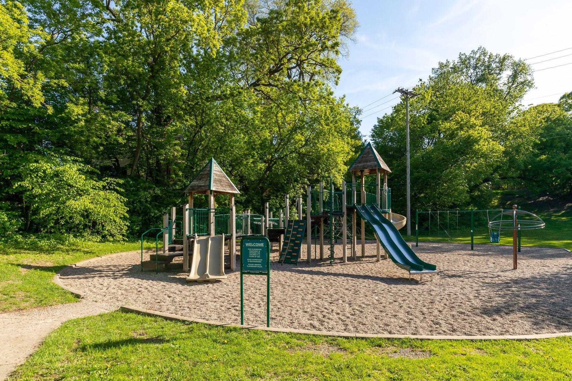 2710 W 55th Street