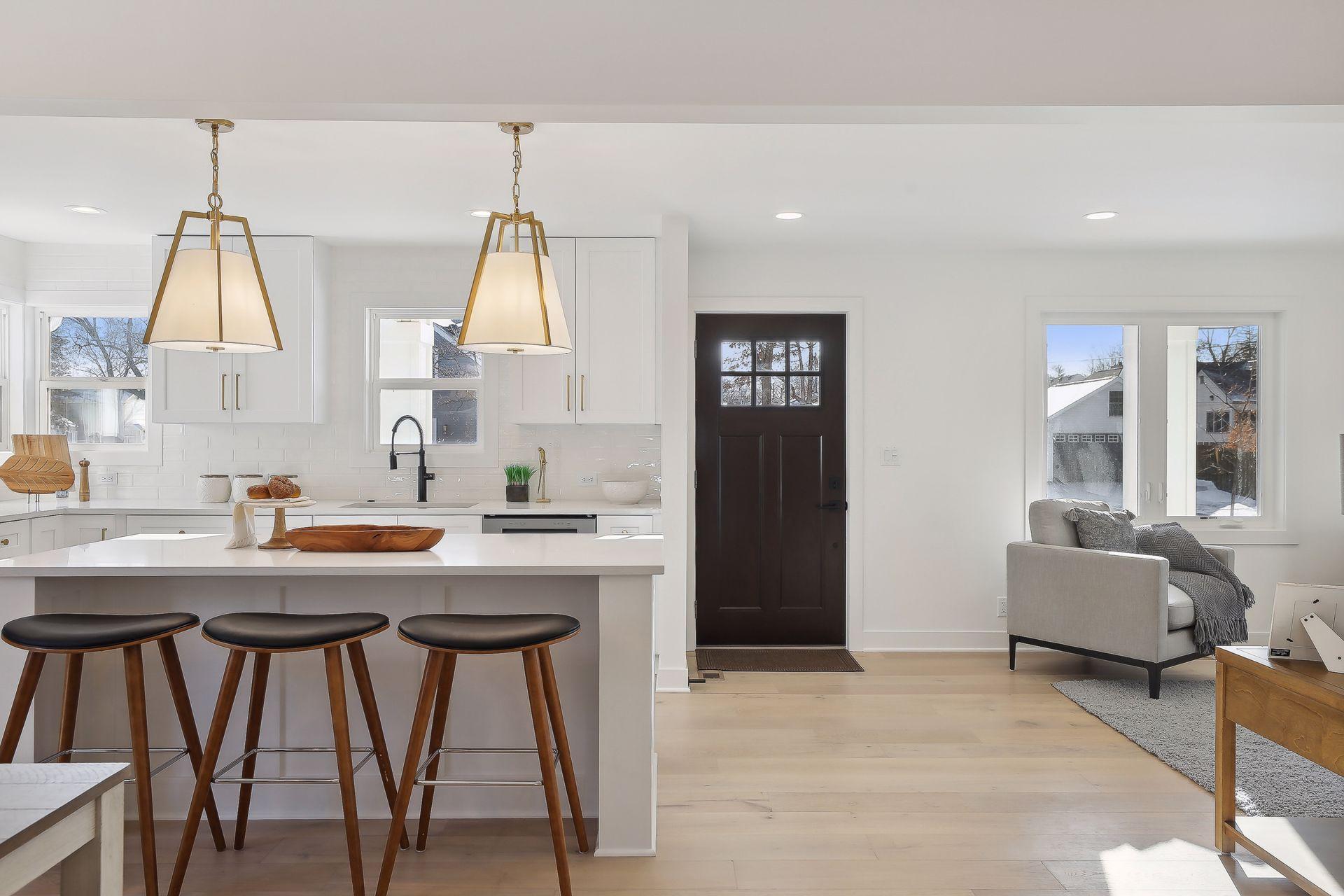 2710 W 55th Street